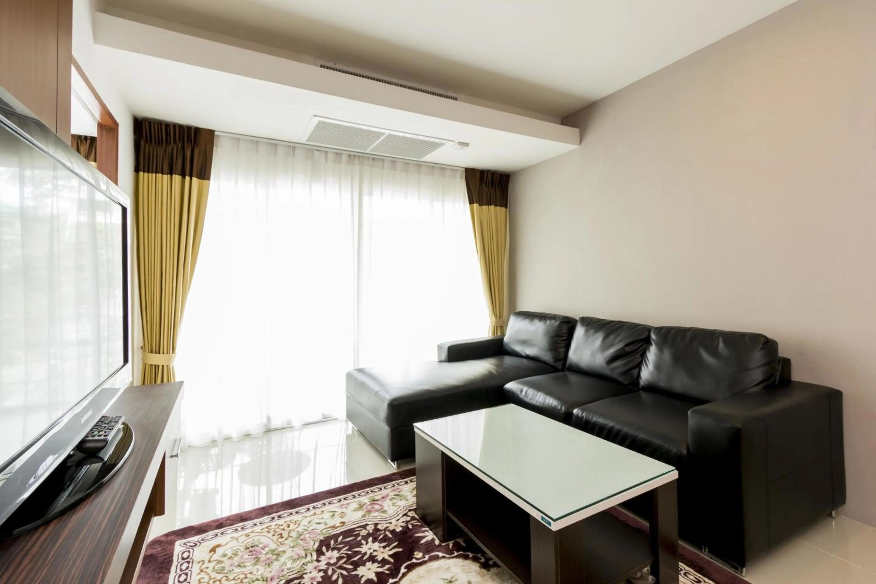 Living room, Seating Area in Baan Lukkan Patong Resort