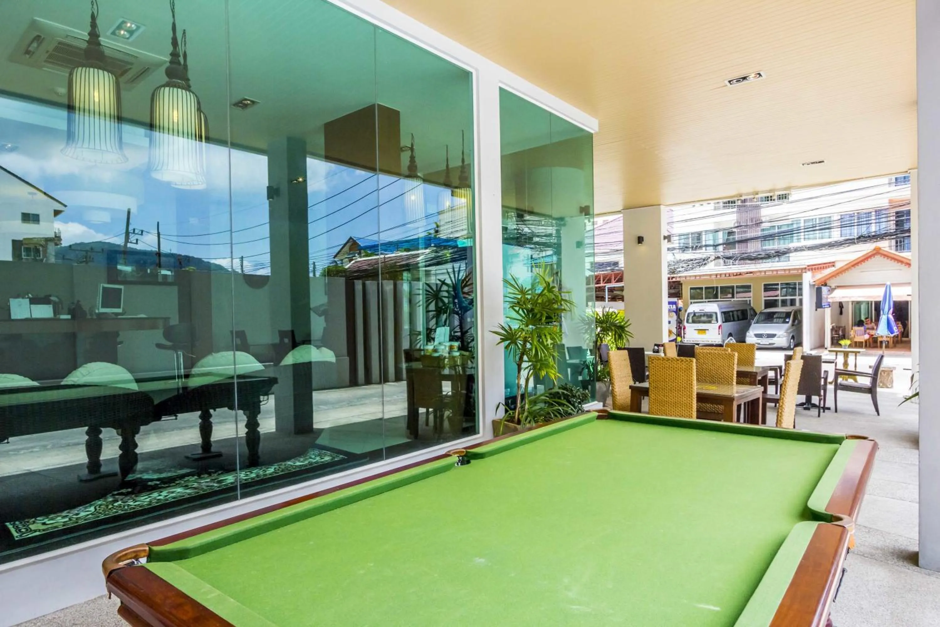 Activities, Billiards in Baan Lukkan Patong Resort