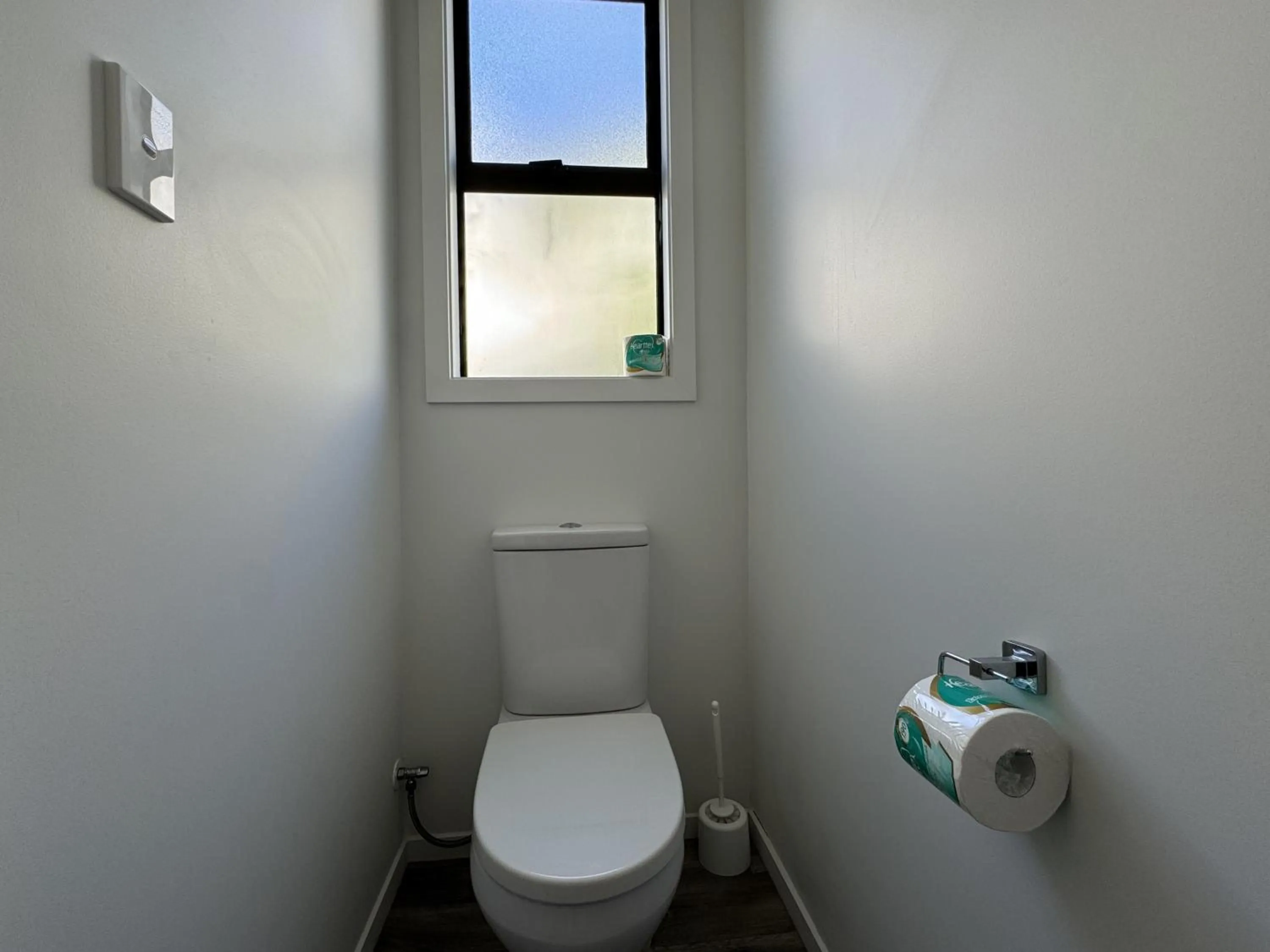 Toilet in Diplomat Motel