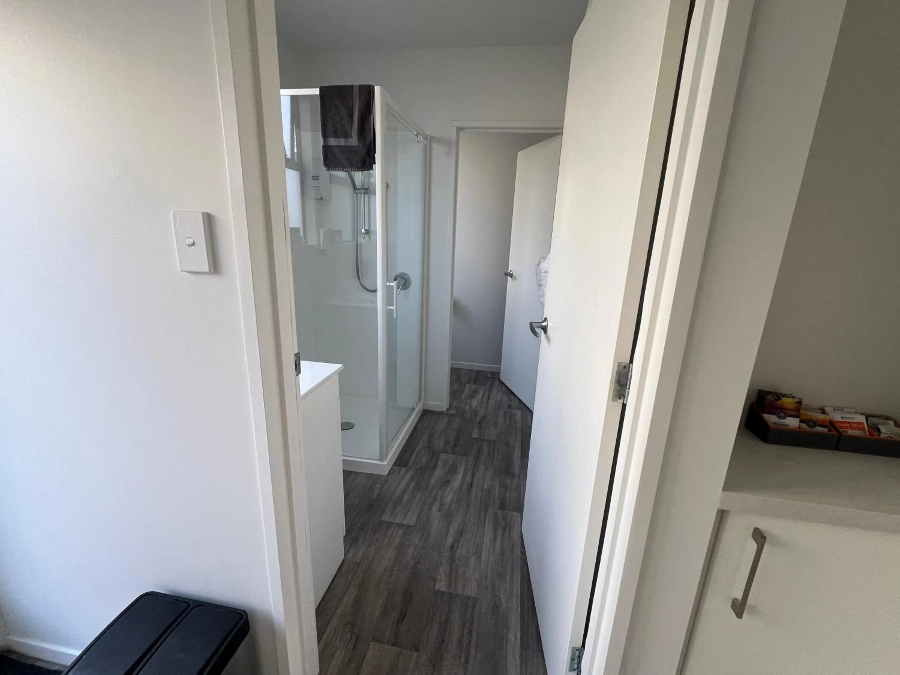 Bathroom in Diplomat Motel