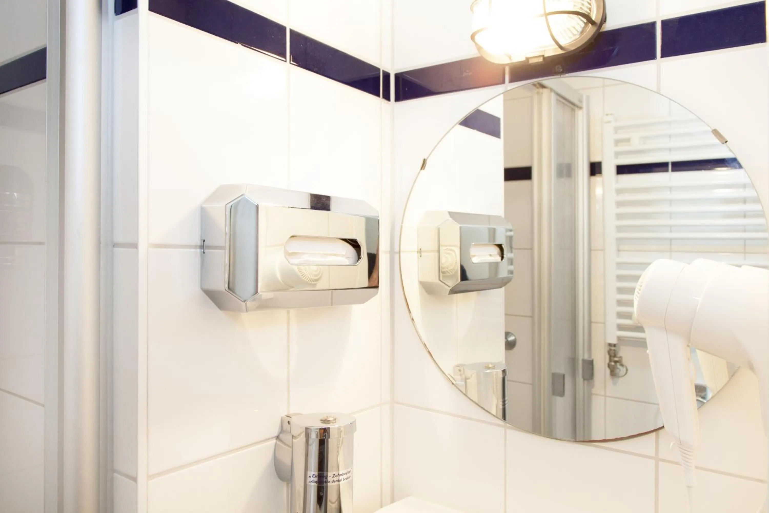 Bathroom in a&o Berlin Mitte