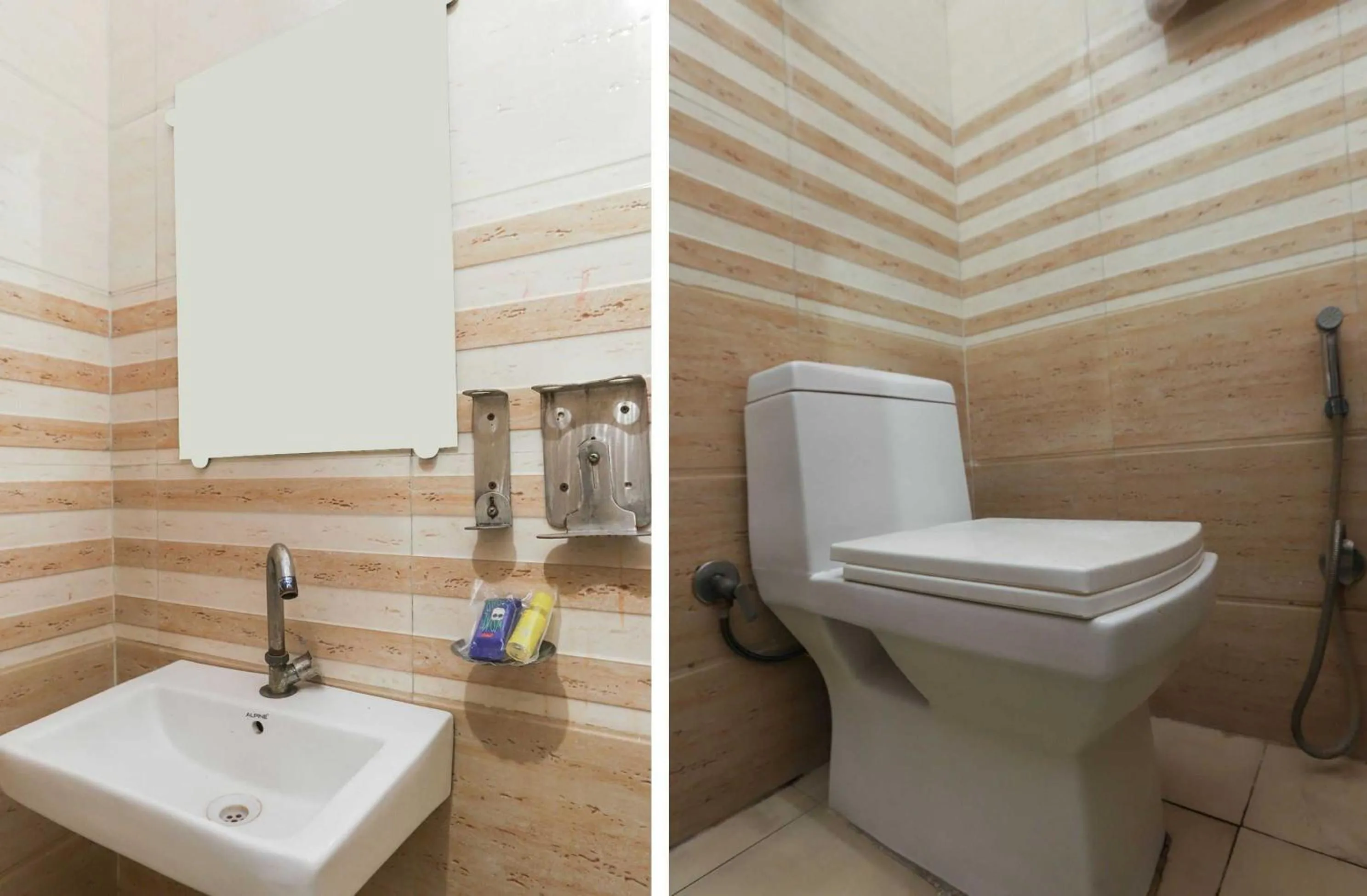 Bathroom in Hotel O Noida Villa