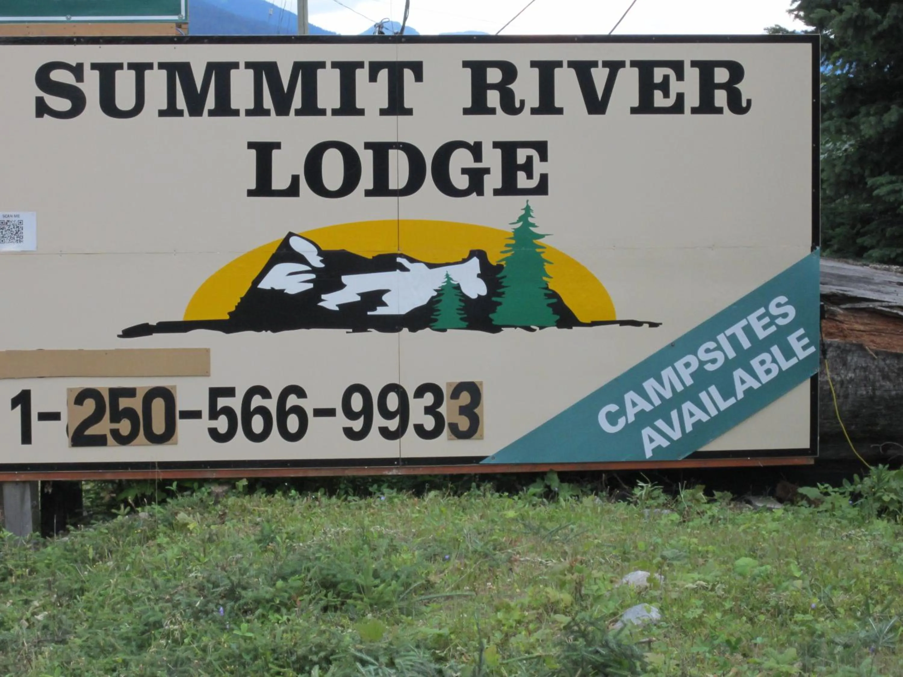 Facade/entrance in Summit River Lodge & Campsites
