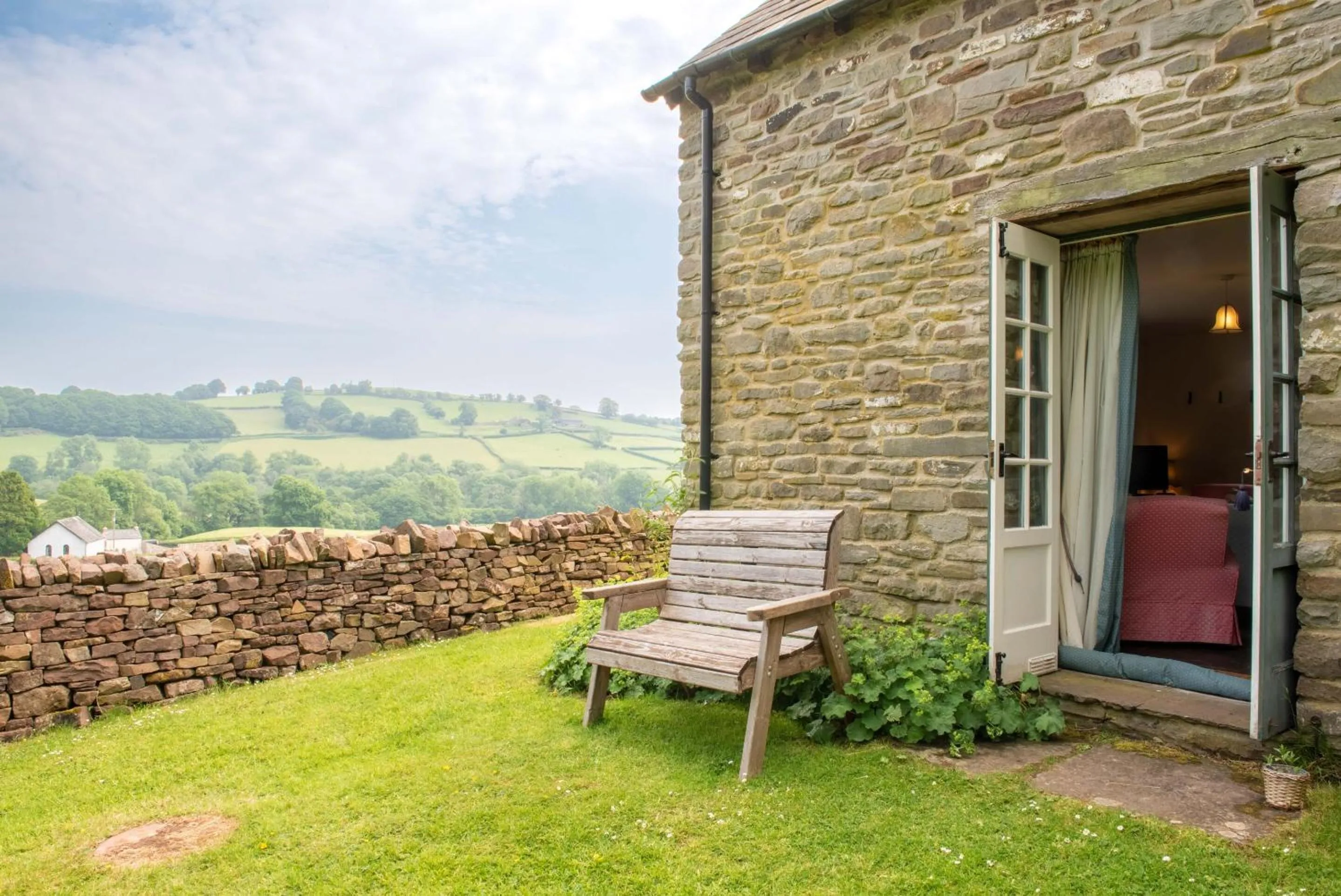 Garden in Alltybrain Farm Cottages