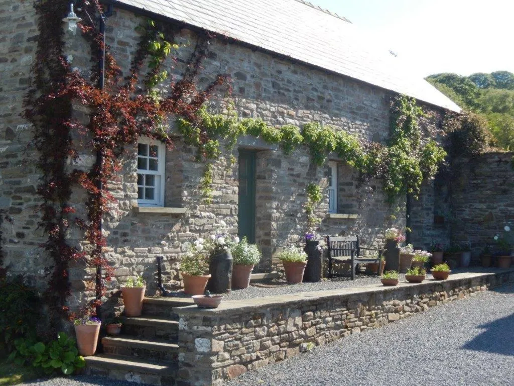 Lobby or reception in Alltybrain Farm Cottages