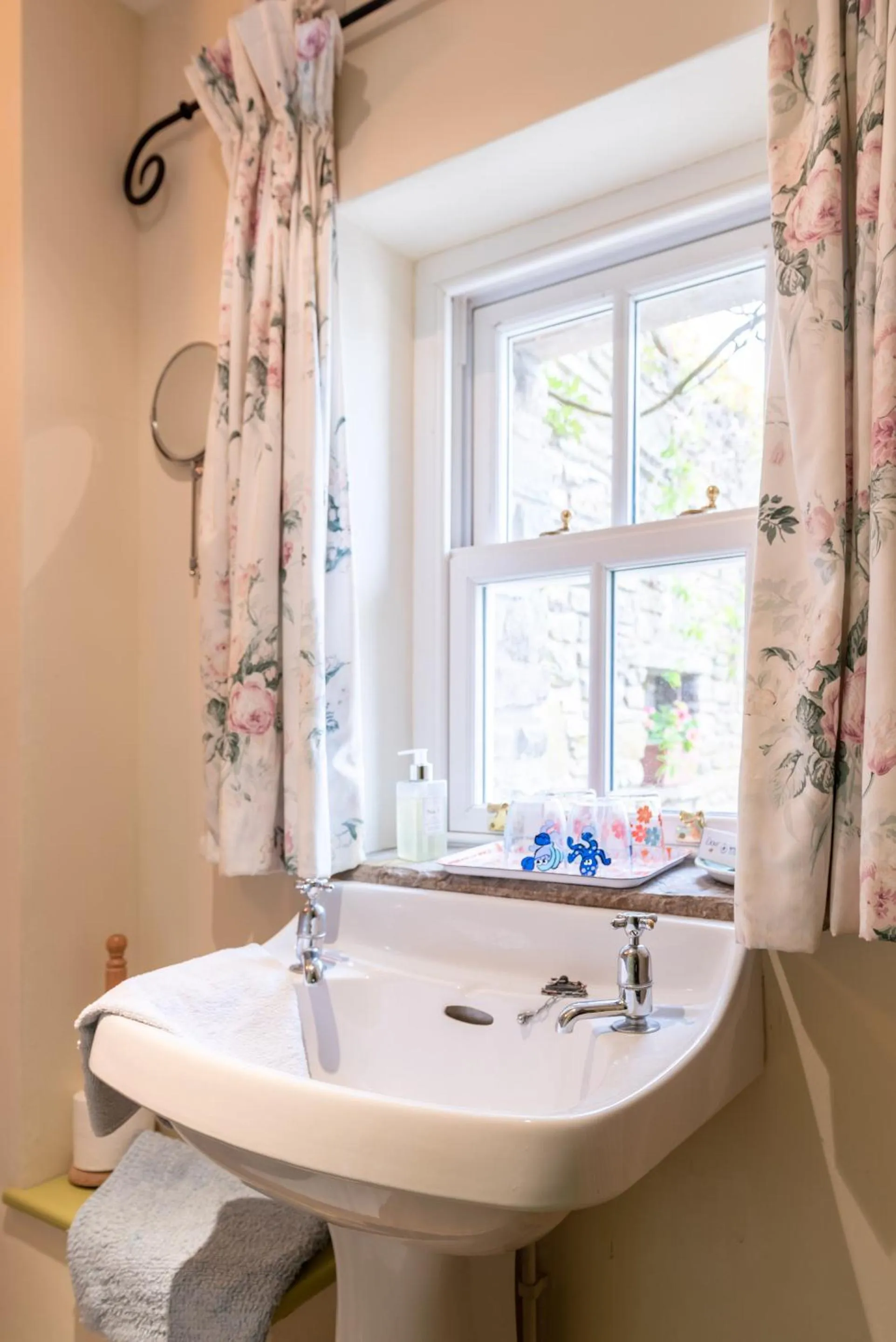 Bathroom in Alltybrain Farm Cottages