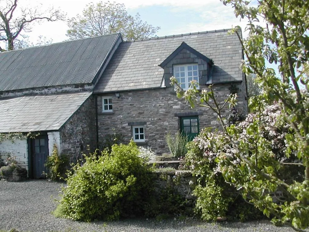 Alltybrain Farm Cottages