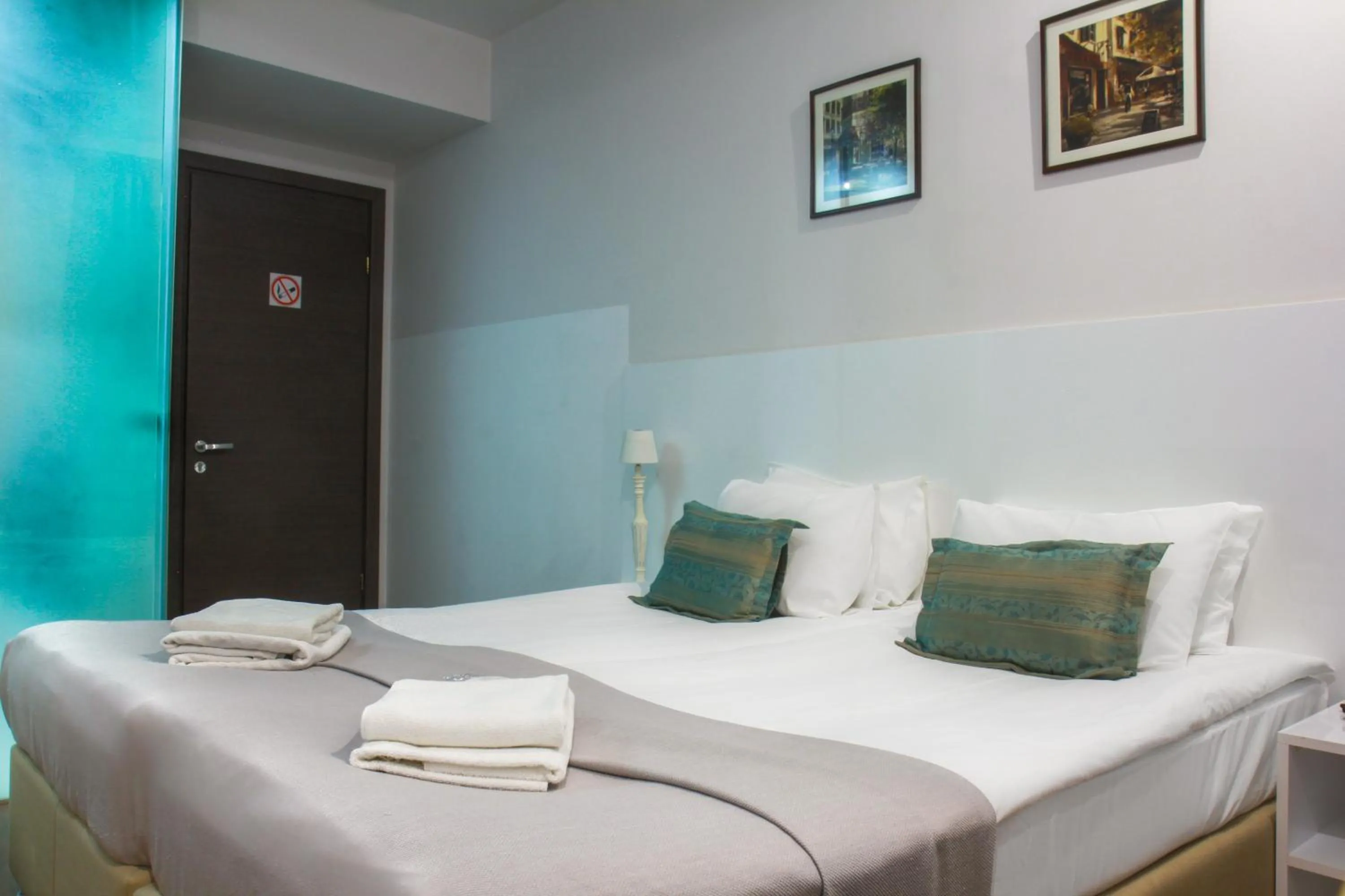 Bed in Tbilisi View Hotel