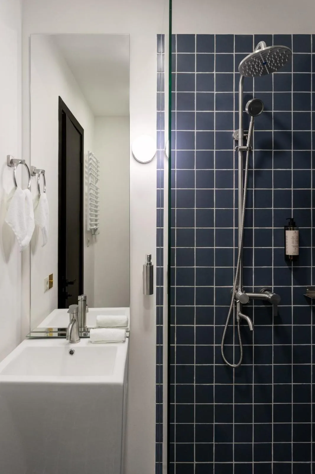 Shower in Tbilisi View Hotel