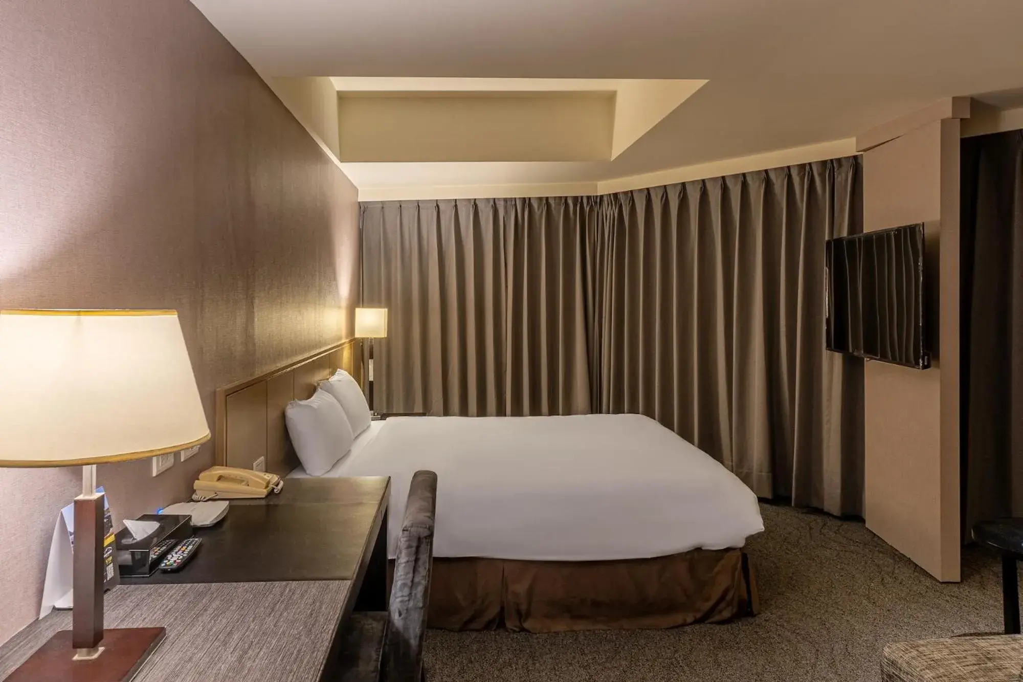 Executive Double Room in Guide Hotel Taipei Chongqing Executive Double Room in Guide Hotel Taipei Chongqing