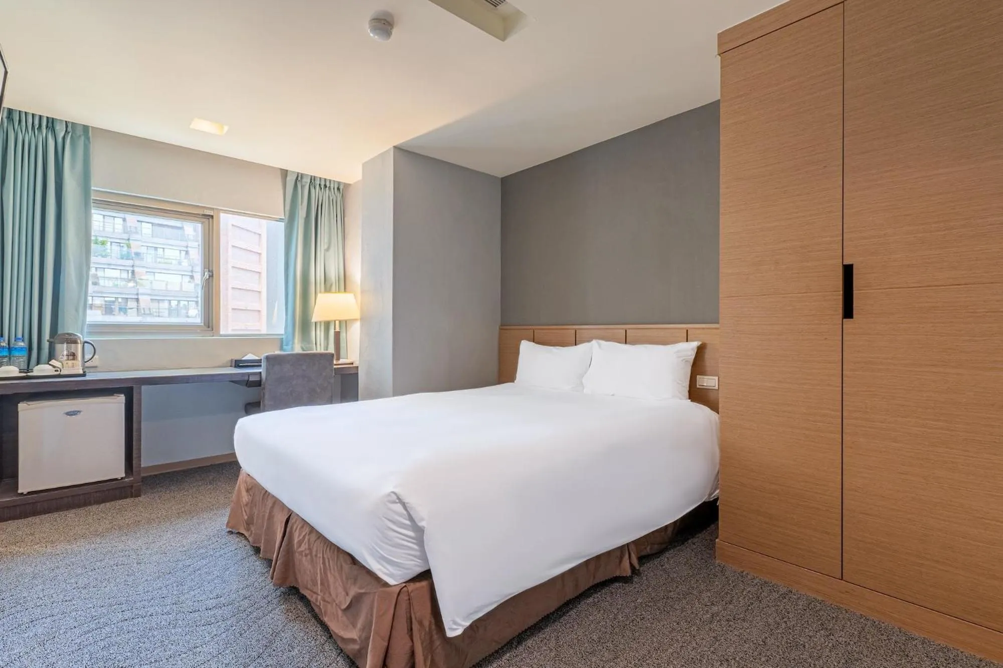 bunk bed, Bed in Guide Hotel Taipei Chongqing