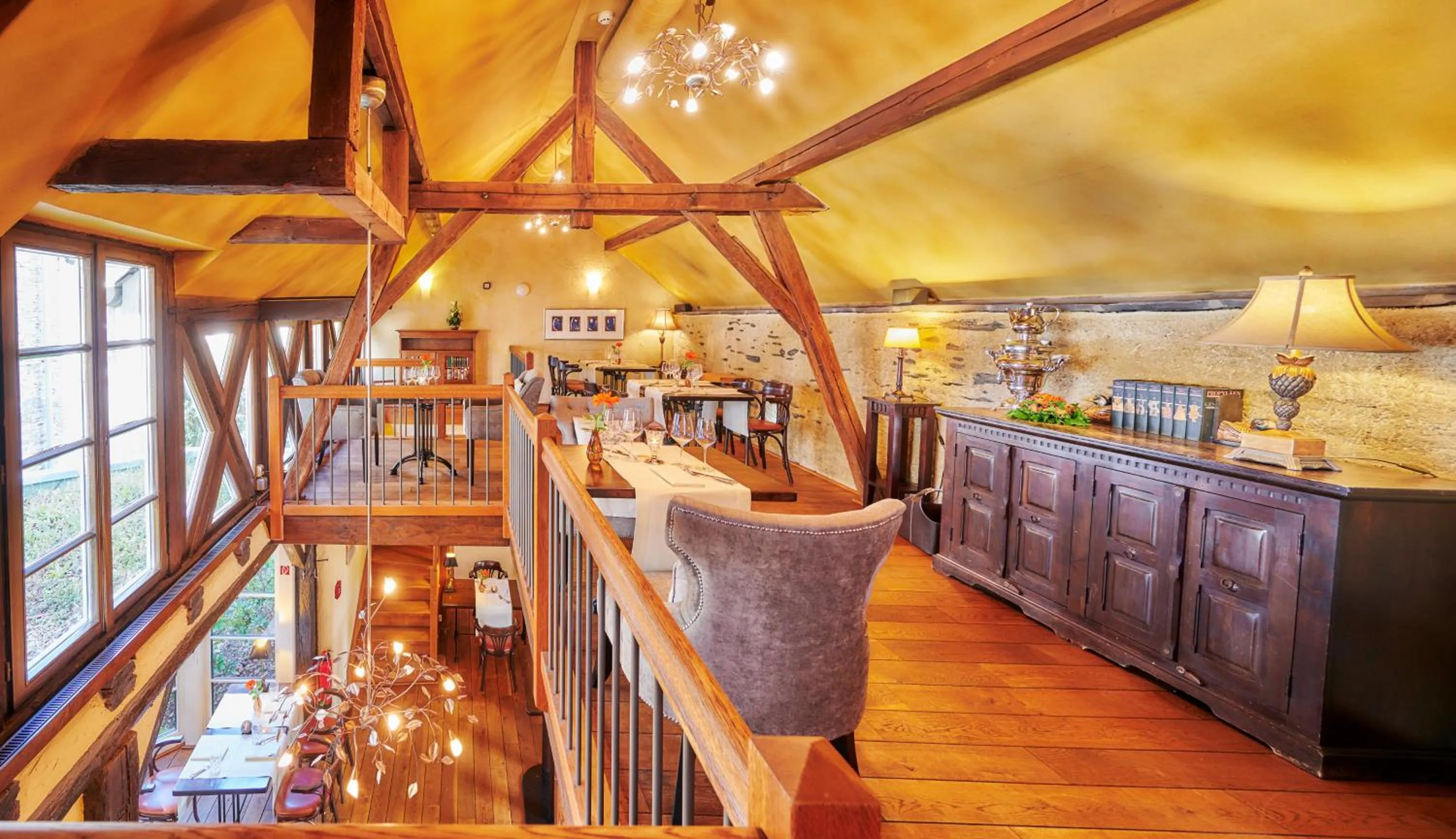 Restaurant/places to eat in Weinromantikhotel Richtershof