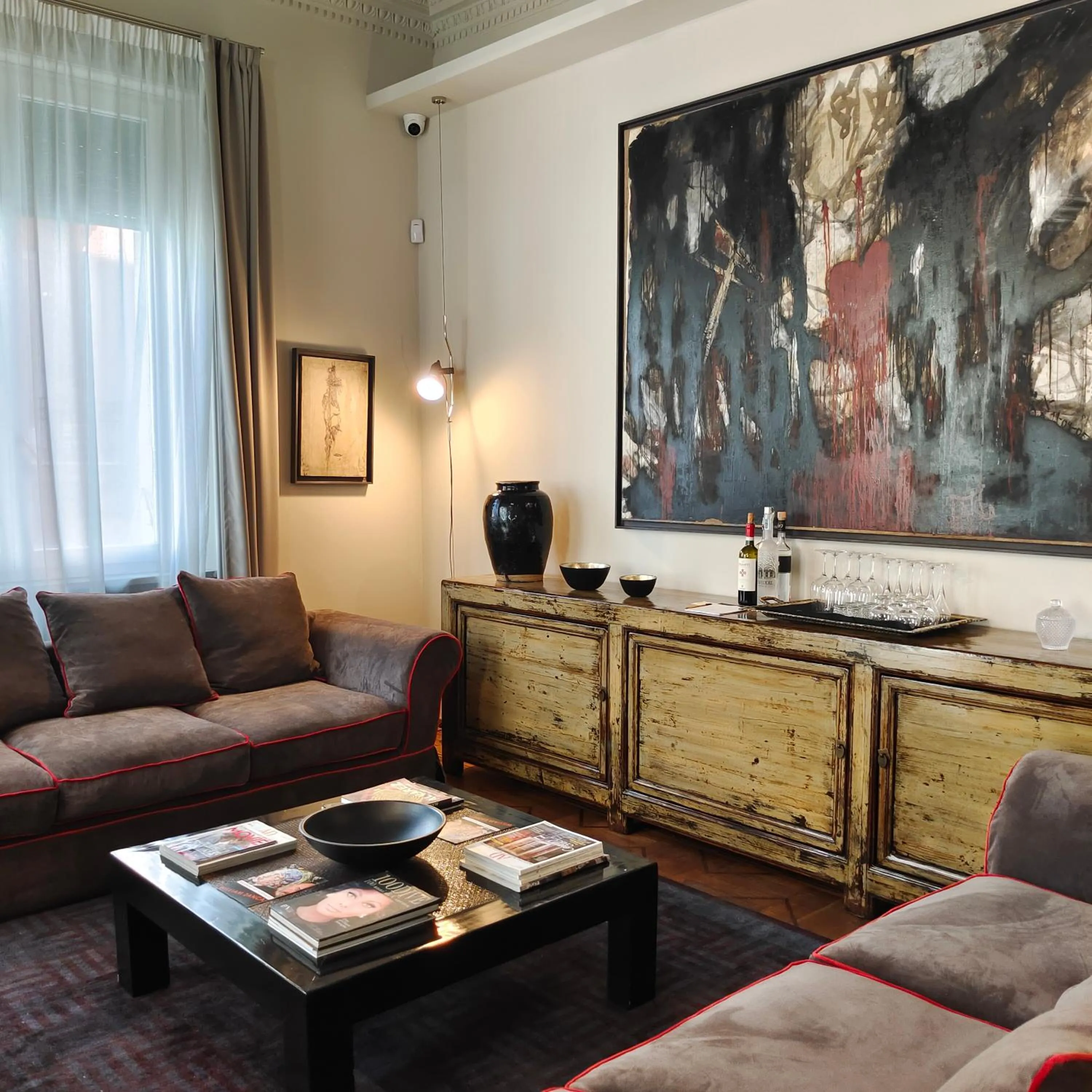 Living room in Ada Home