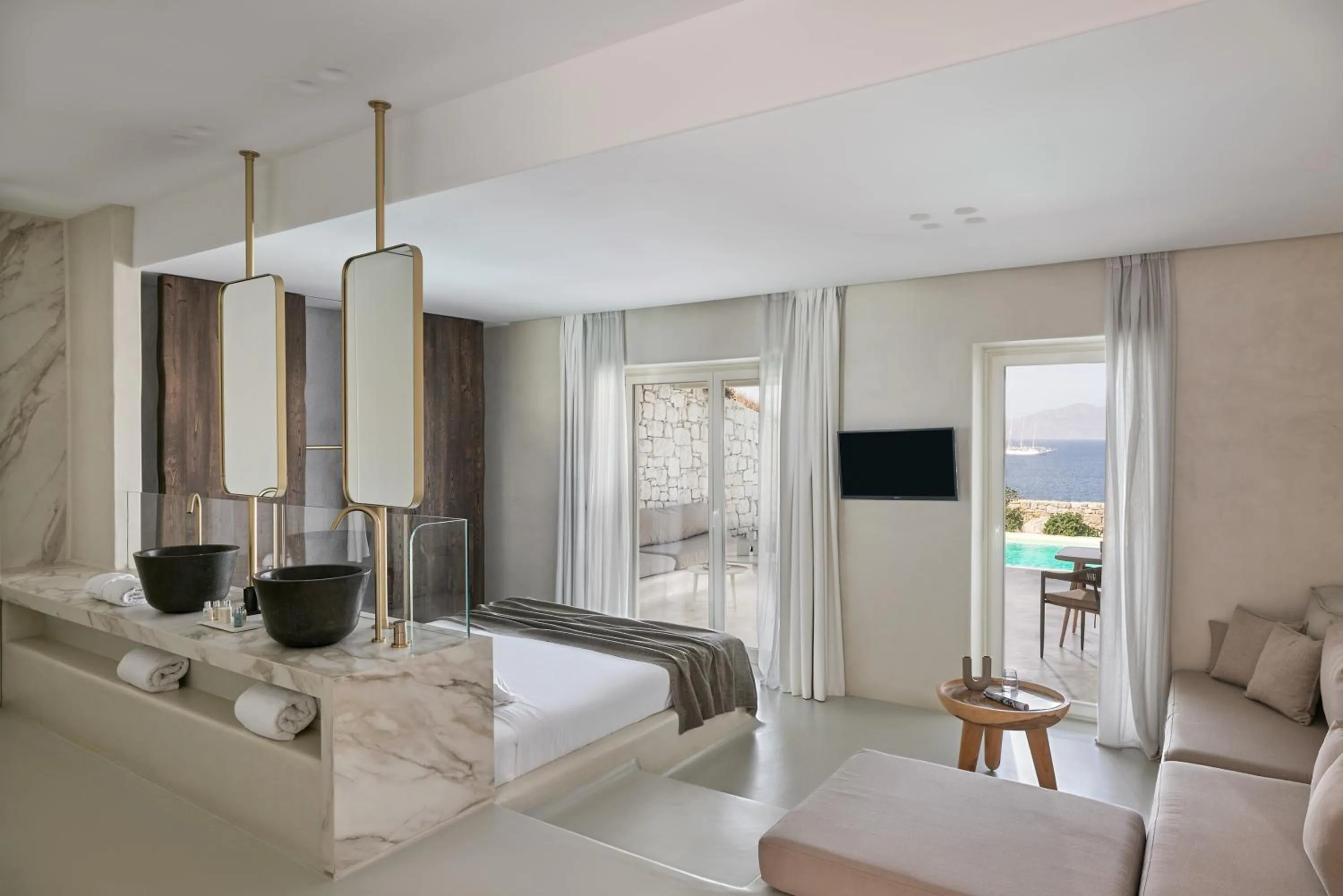 Bedroom, Bed in Mykonos Earth Suites