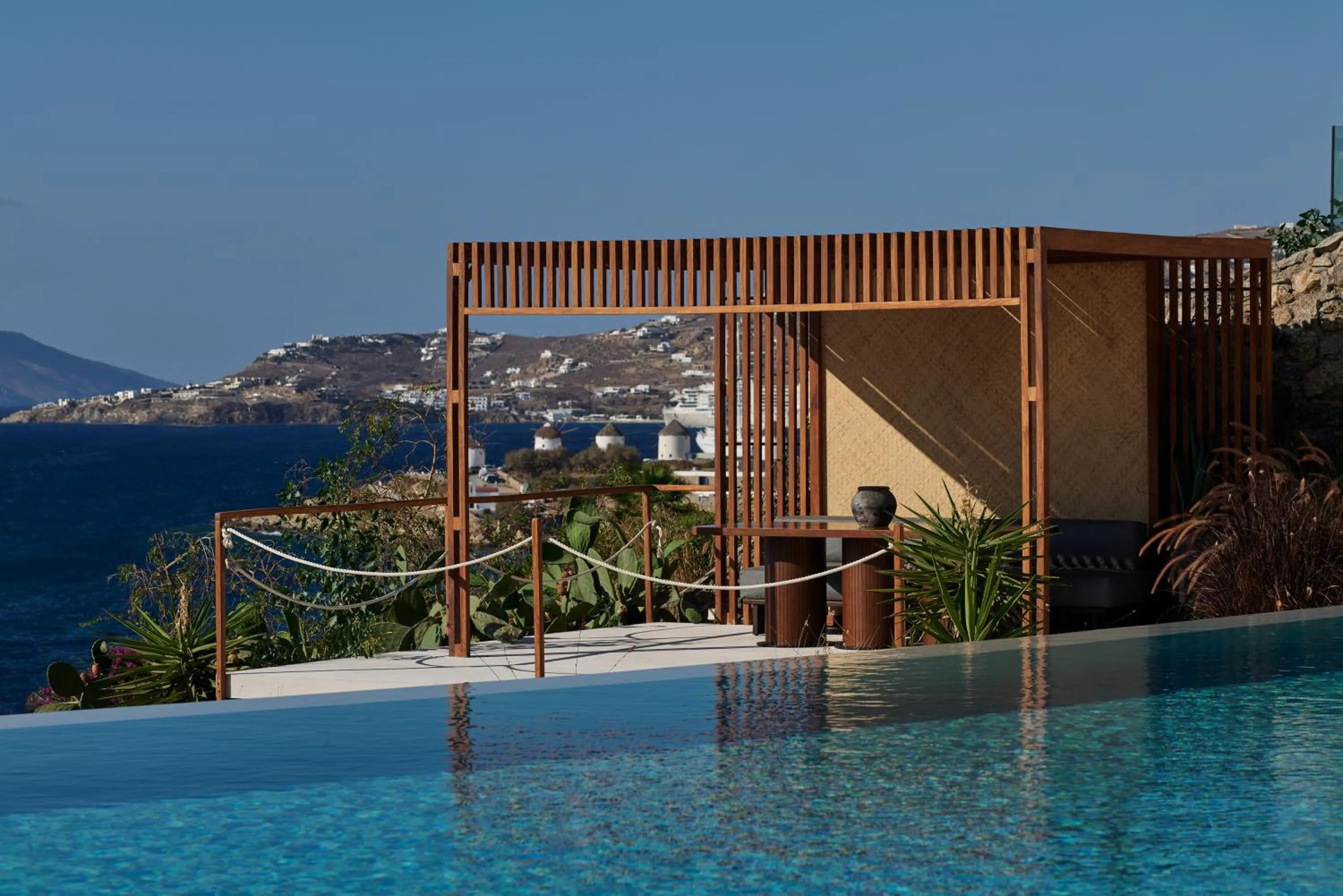 Swimming pool in Mykonos Earth Suites