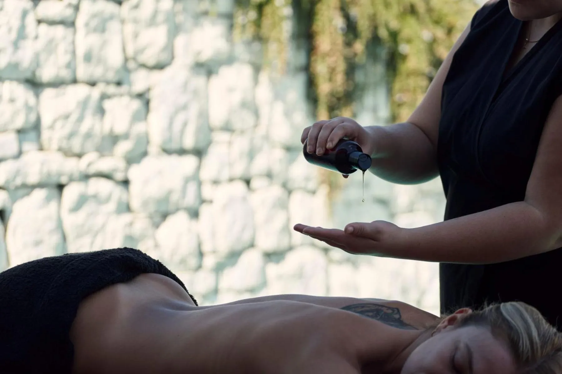 Massage in Mykonos Earth Suites