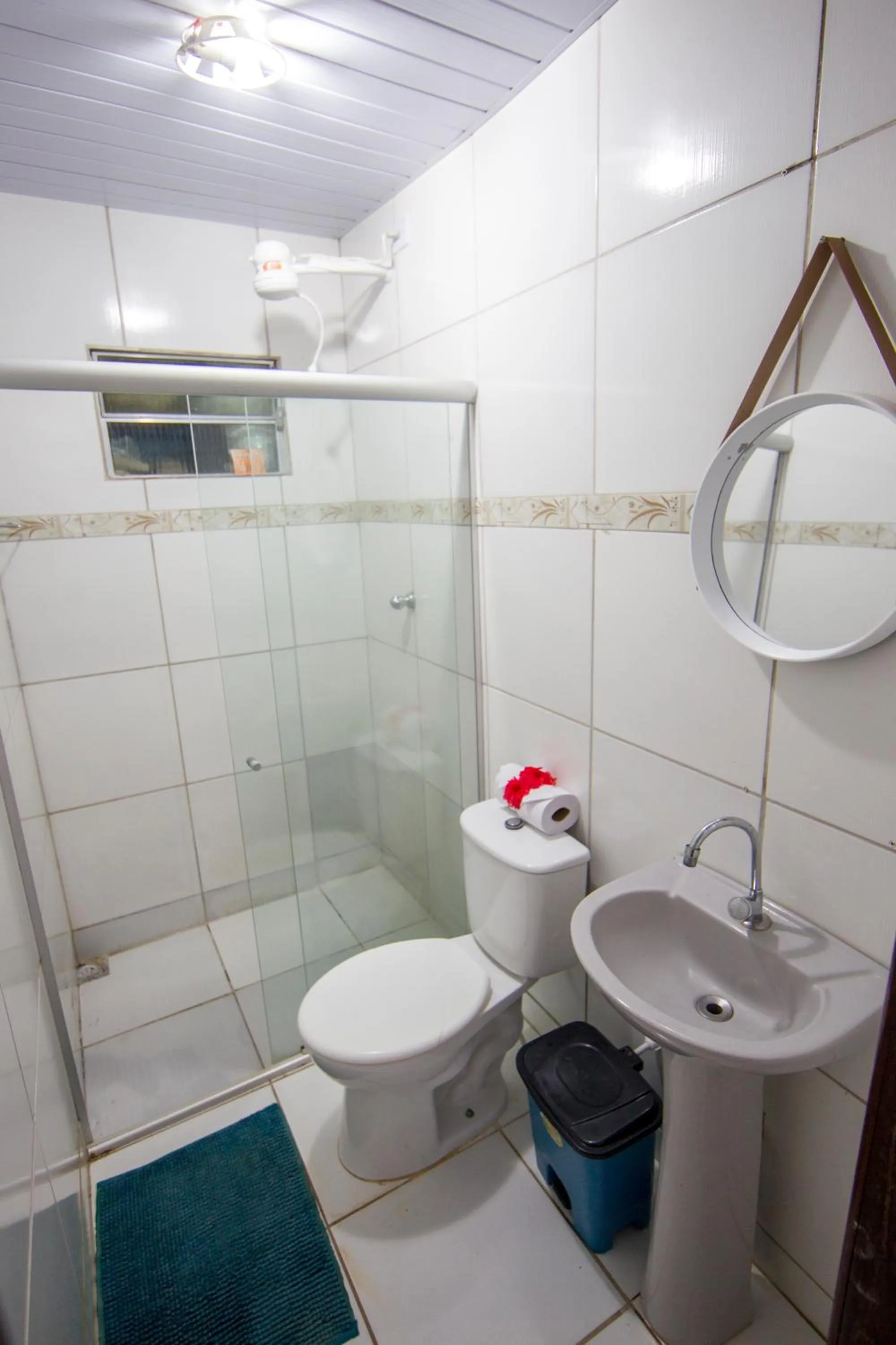 Bathroom in Pousada Portal dos Golfinhos