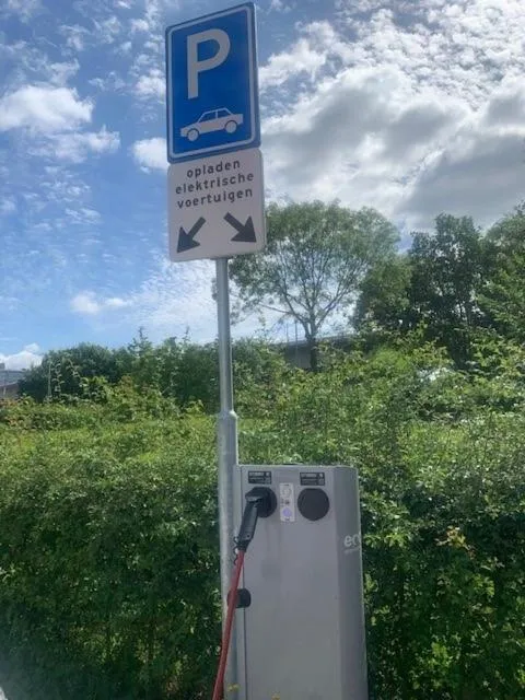 Logement Meijnerswijk, Free Parking, Electric Parking, Kitchen,Living room, Free Coffee machine Geen jongeren onder 25 jr