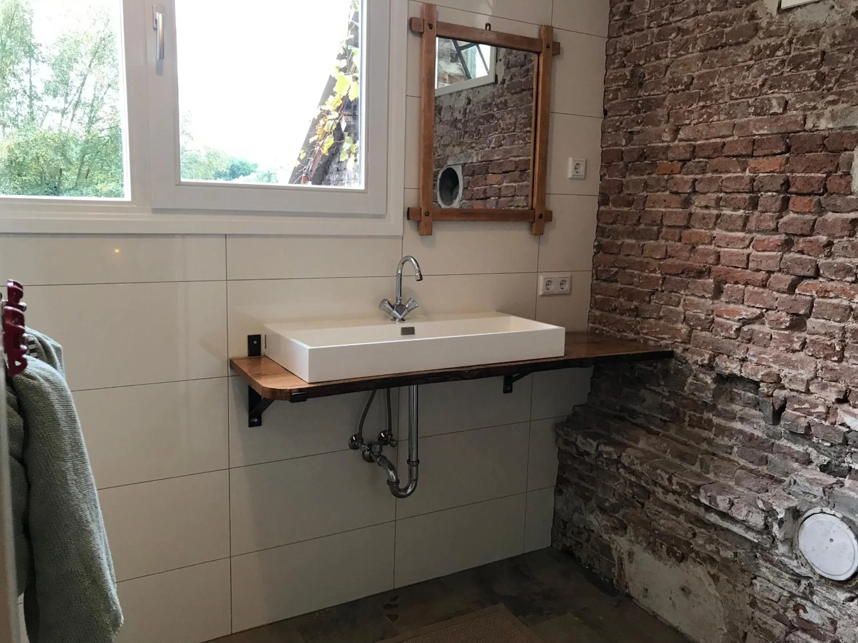 Logement Meijnerswijk, Free Parking, Electric Parking, Kitchen,Living room, Free Coffee machine Geen jongeren onder 25 jr