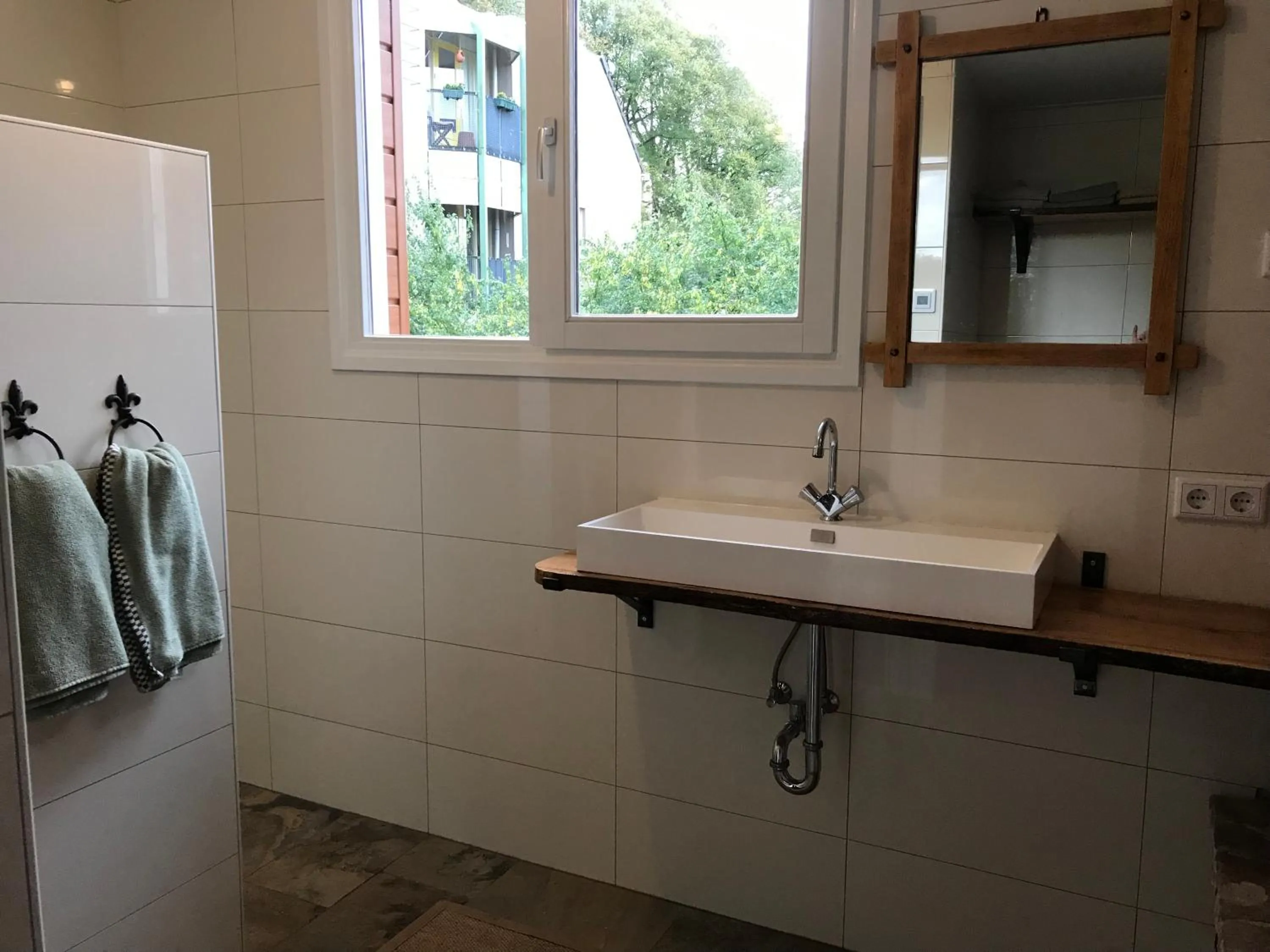 Logement Meijnerswijk, Free Parking, Electric Parking, Kitchen,Living room, Free Coffee machine Geen jongeren onder 25 jr