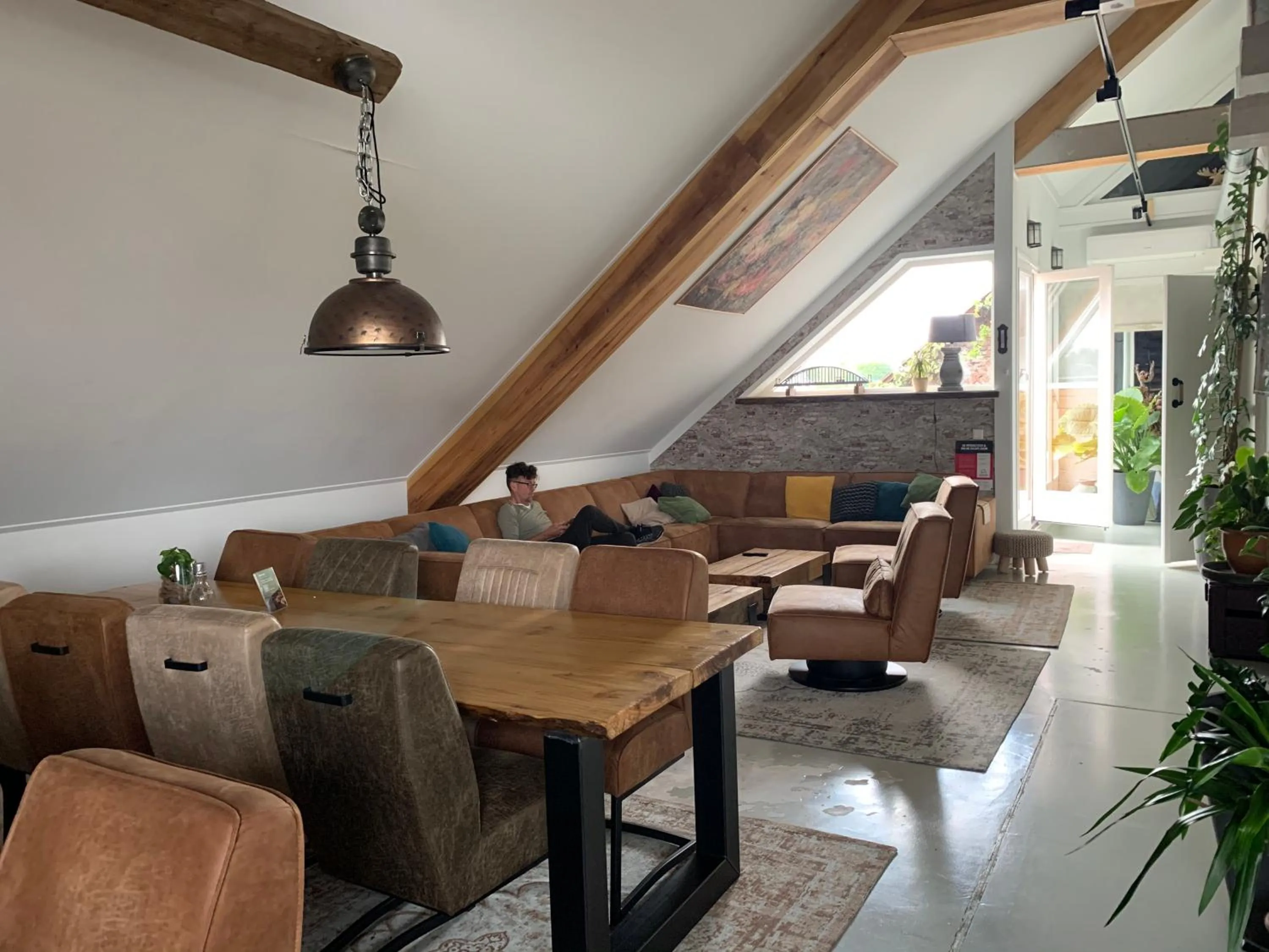 Living room in Logement Meijnerswijk, Free Parking, Electric Parking, Kitchen,Living room, Free Coffee machine Geen jongeren onder 25 jr