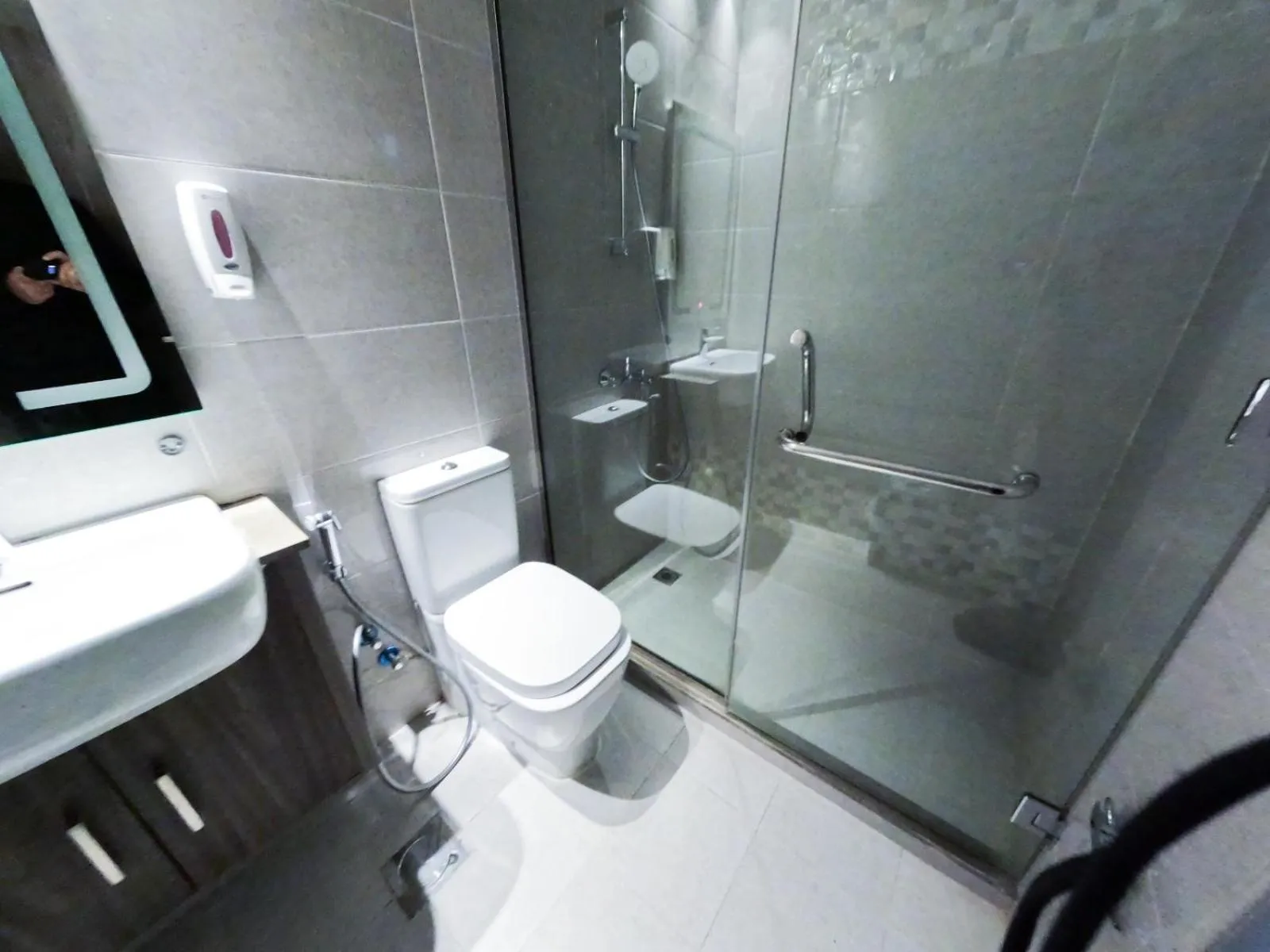 Bathroom in Warsan Star Residence - Home Stay