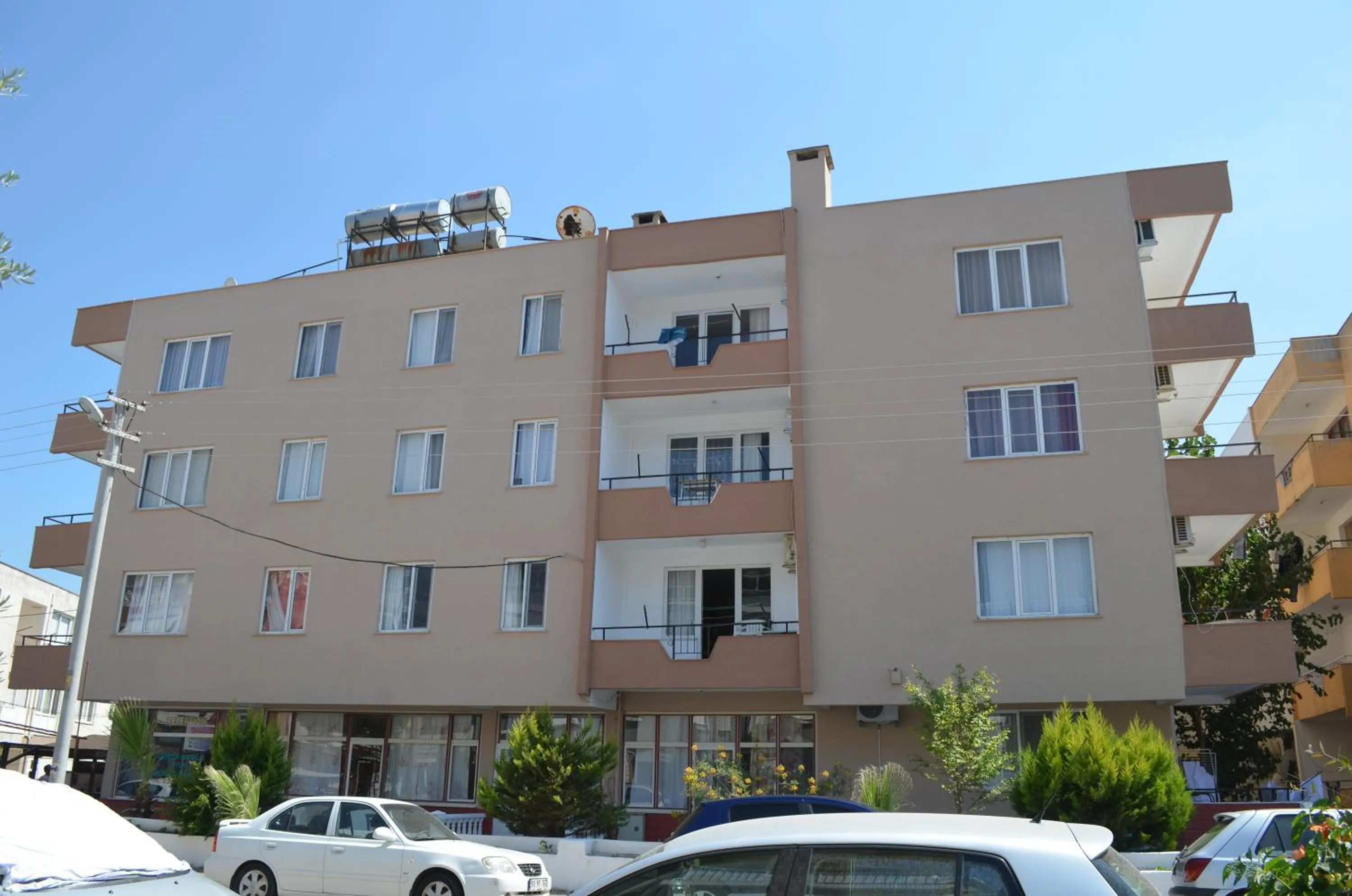 Facade/entrance in Ahmeda Apart Hotel