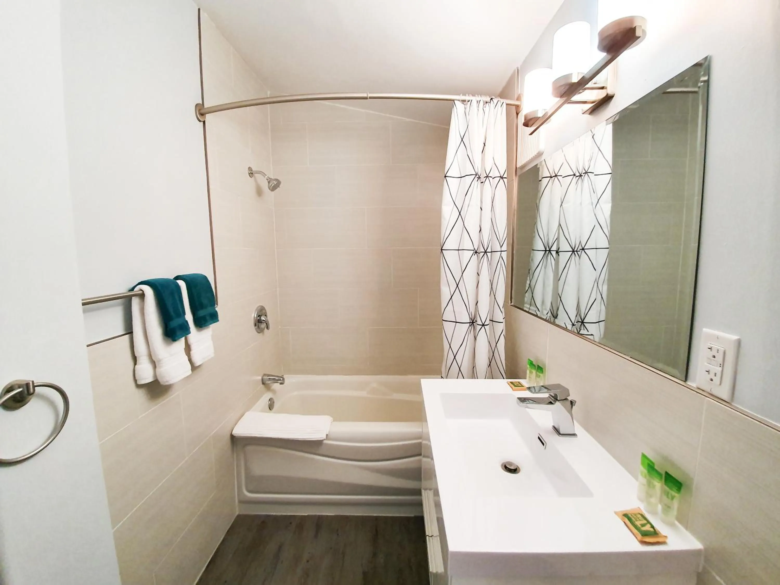 Bathroom in The Orchard at Oliver