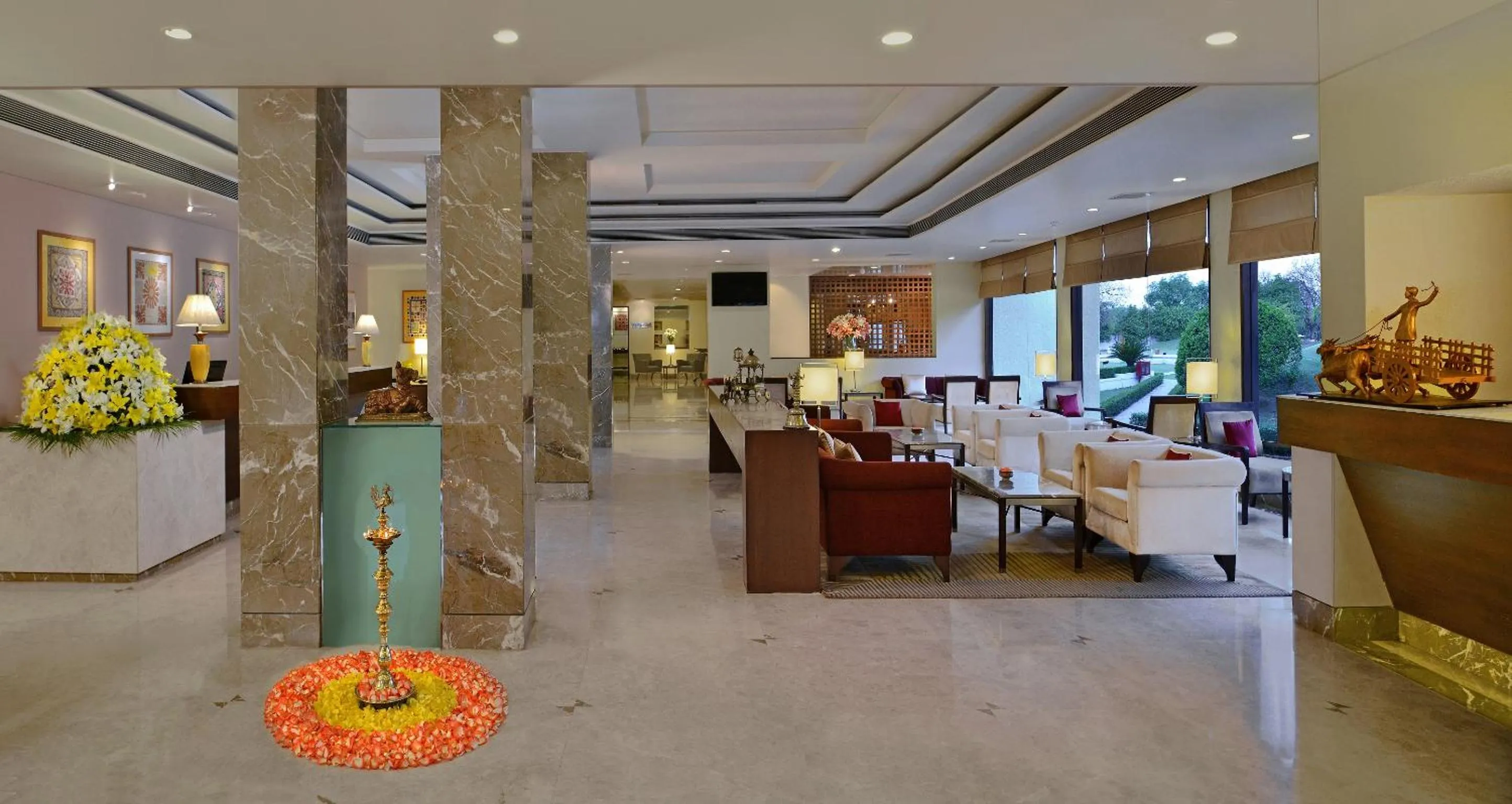 Lobby or reception in Radisson Jass Hotel, Khajuraho