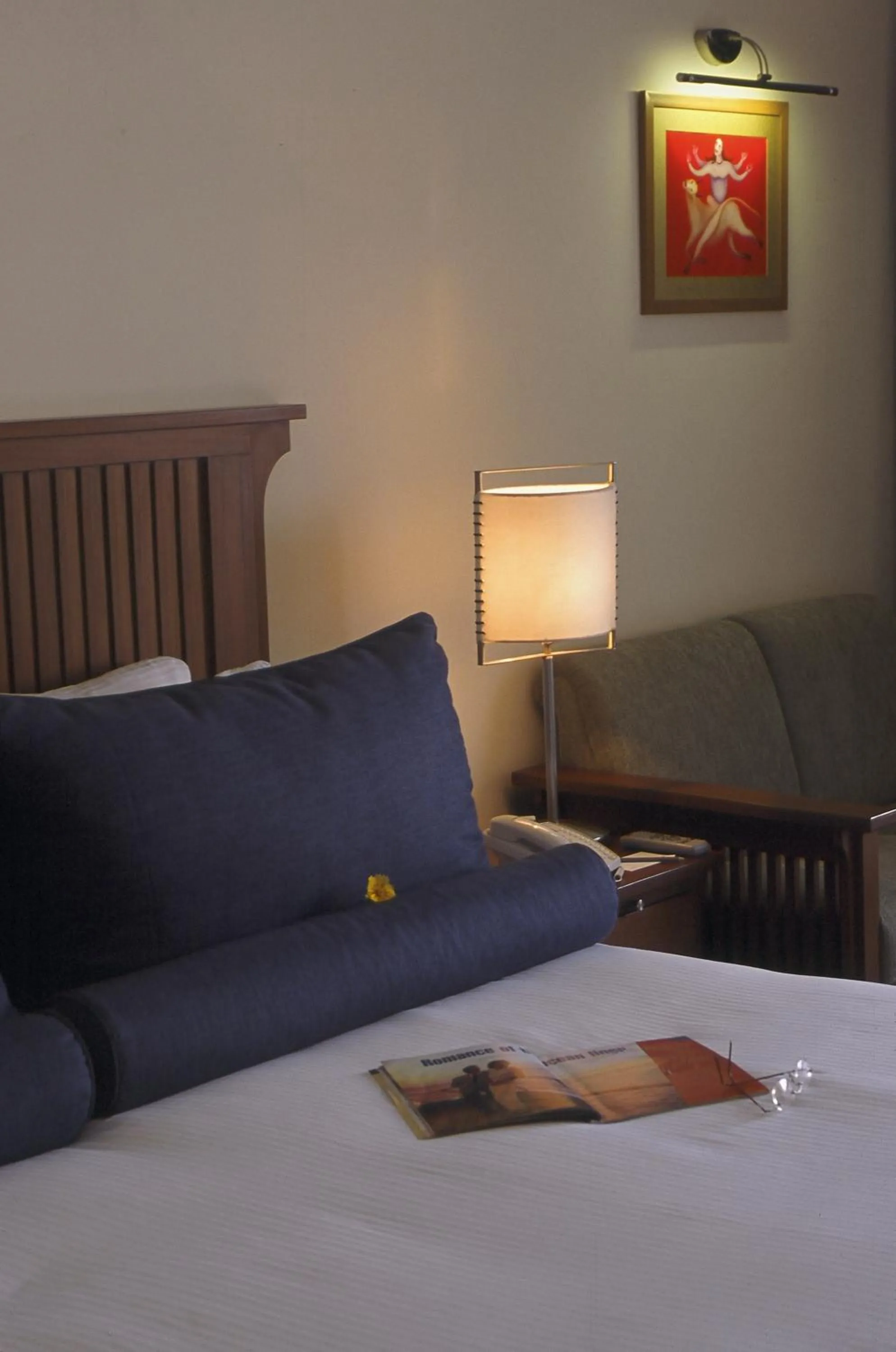 Bedroom, Bed in Radisson Jass Hotel, Khajuraho