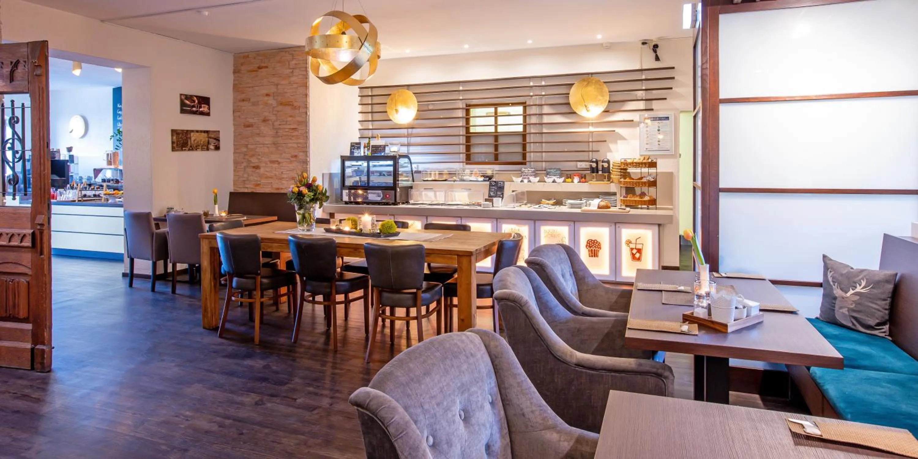 Restaurant/places to eat in Hotel Das Kronprinz