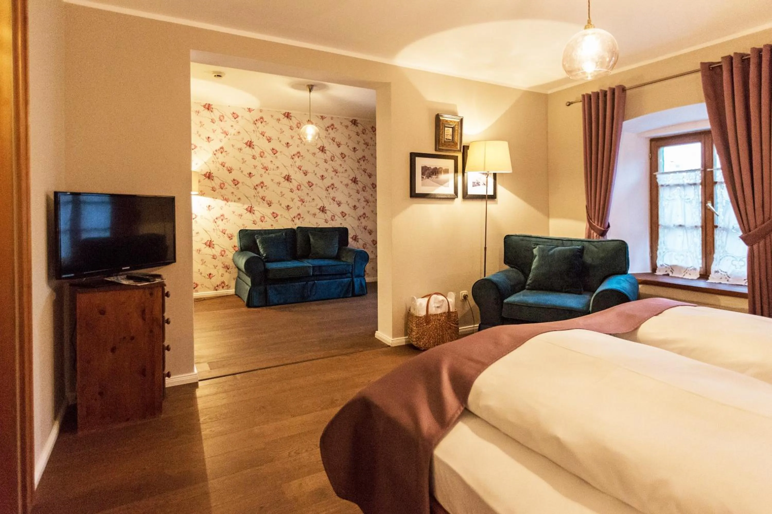 Bedroom, Bed in Landgasthof Karner