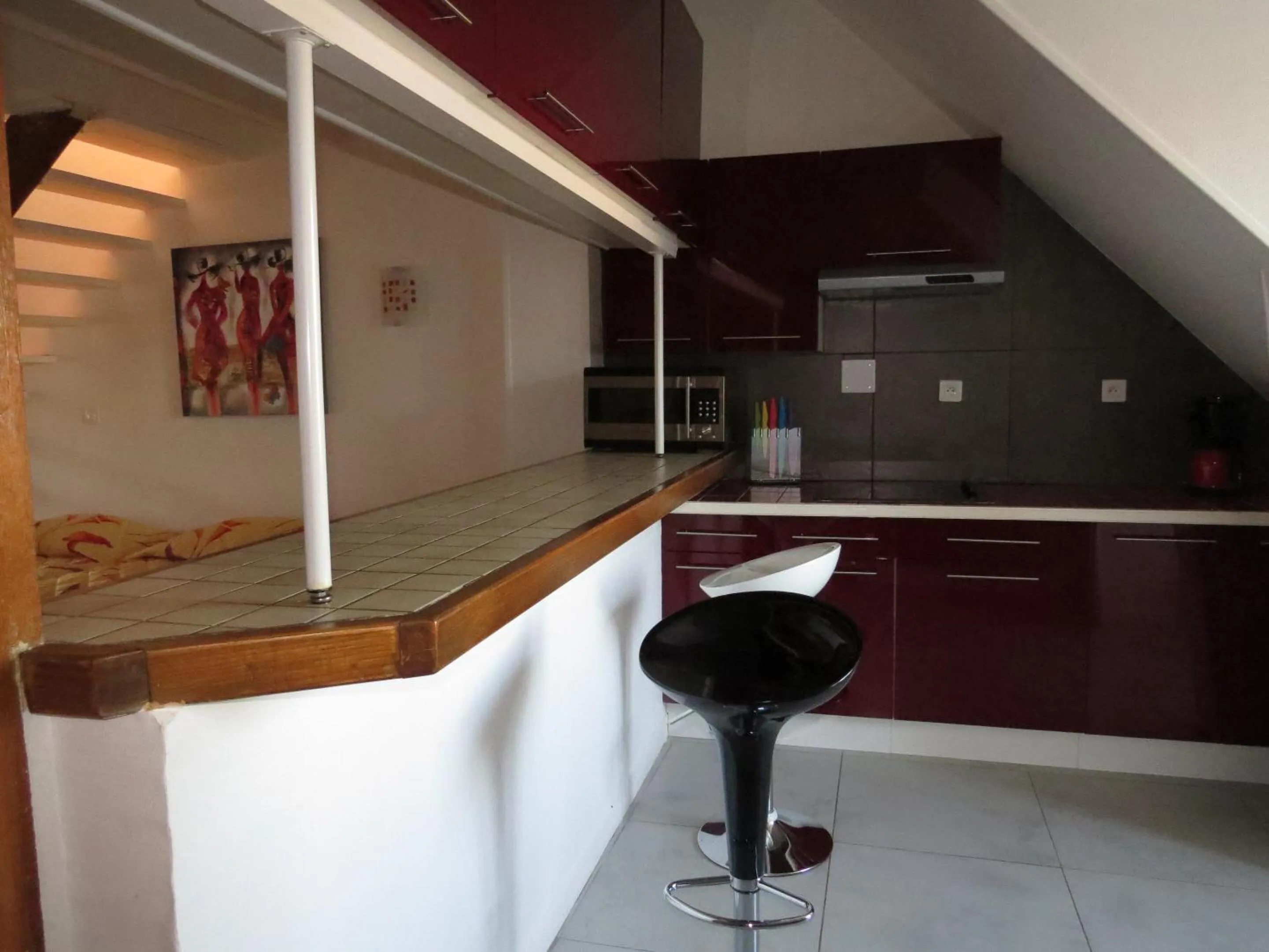 Kitchen or kitchenette in ApartHotel François 1er - 16ème