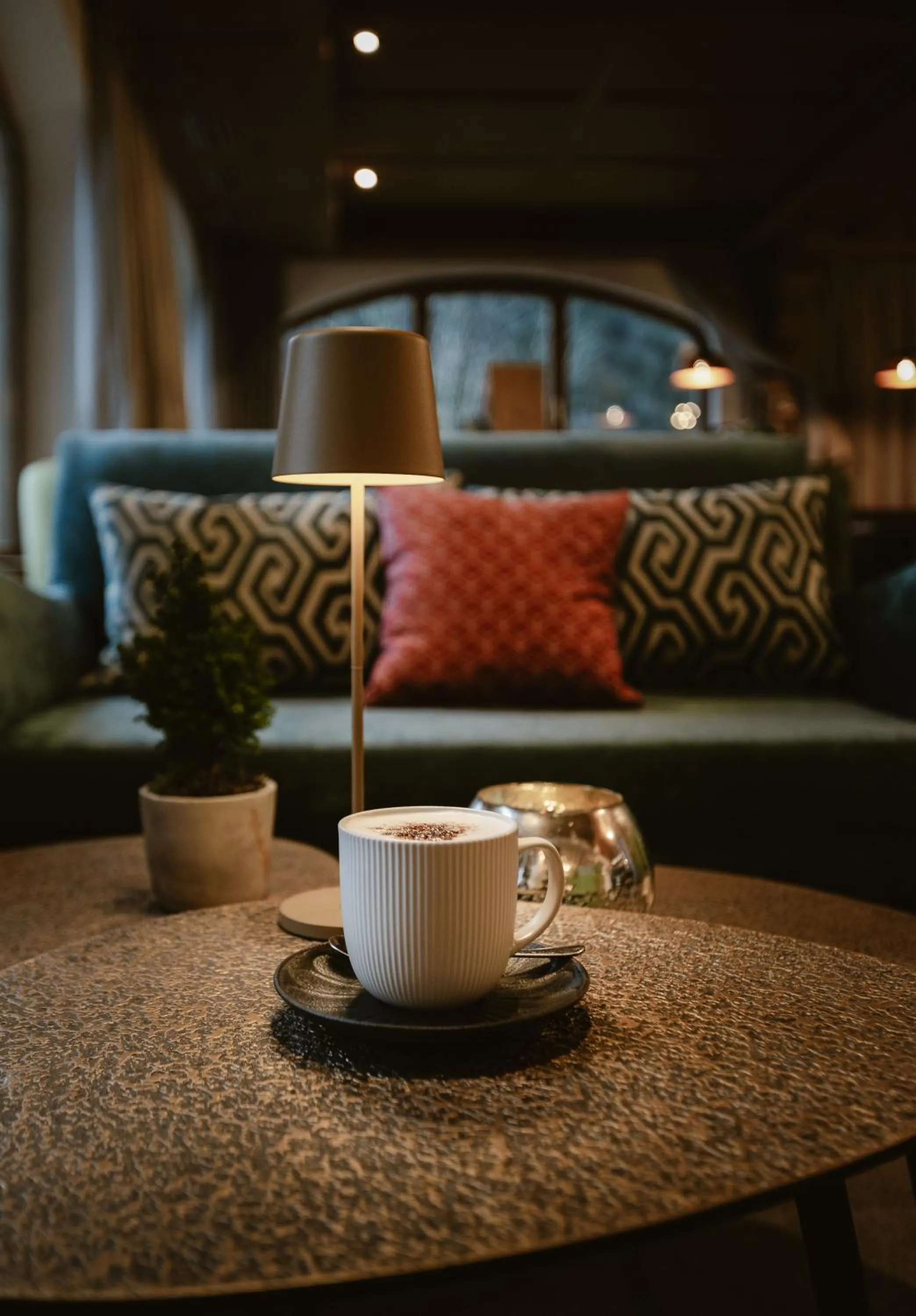 Restaurant/places to eat in Hotel Bergruh