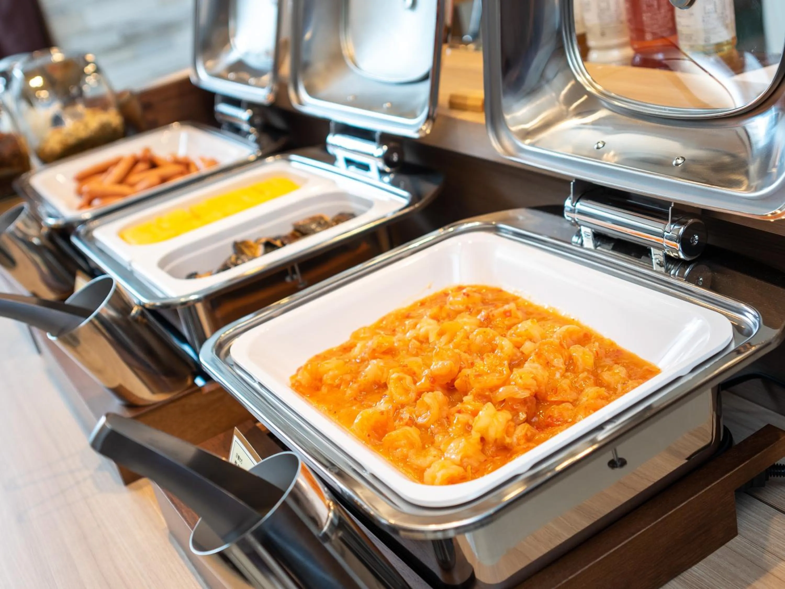 Food and drinks in Super Hotel Yahaba Station East Exit