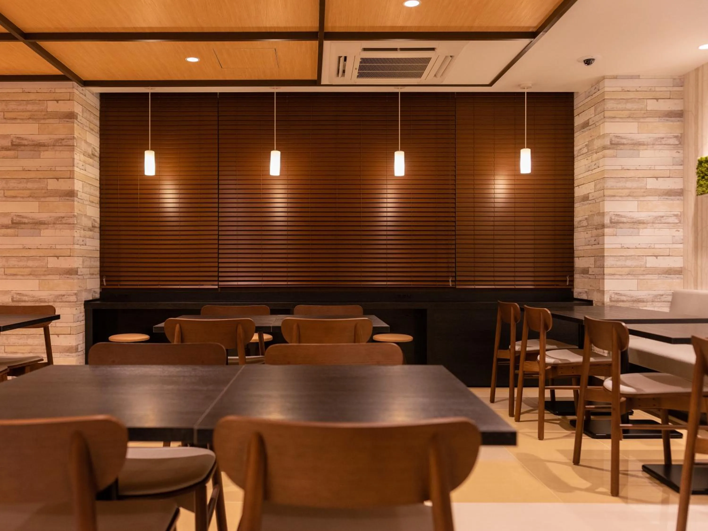 Lounge or bar in Super Hotel Yahaba Station East Exit