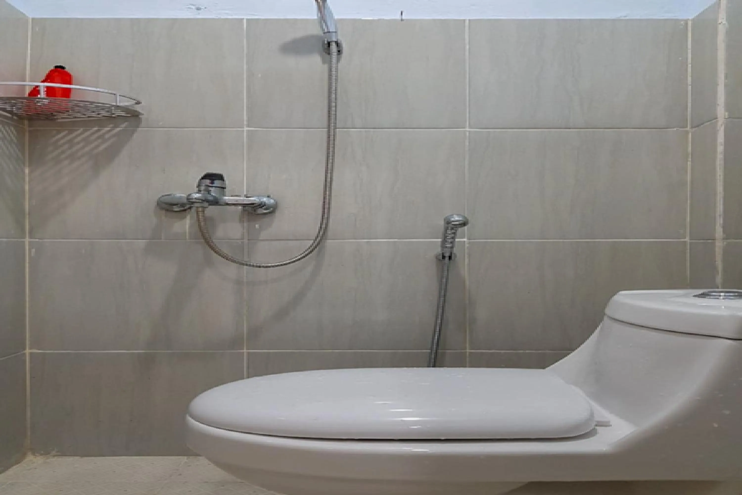 RedDoorz near RSUD Kota Luwuk