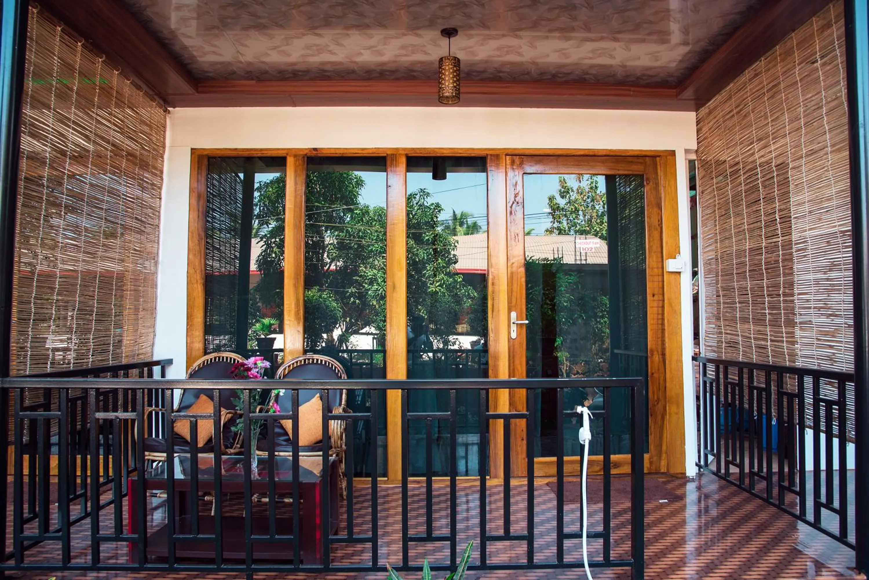 Patnem Beach Cottages