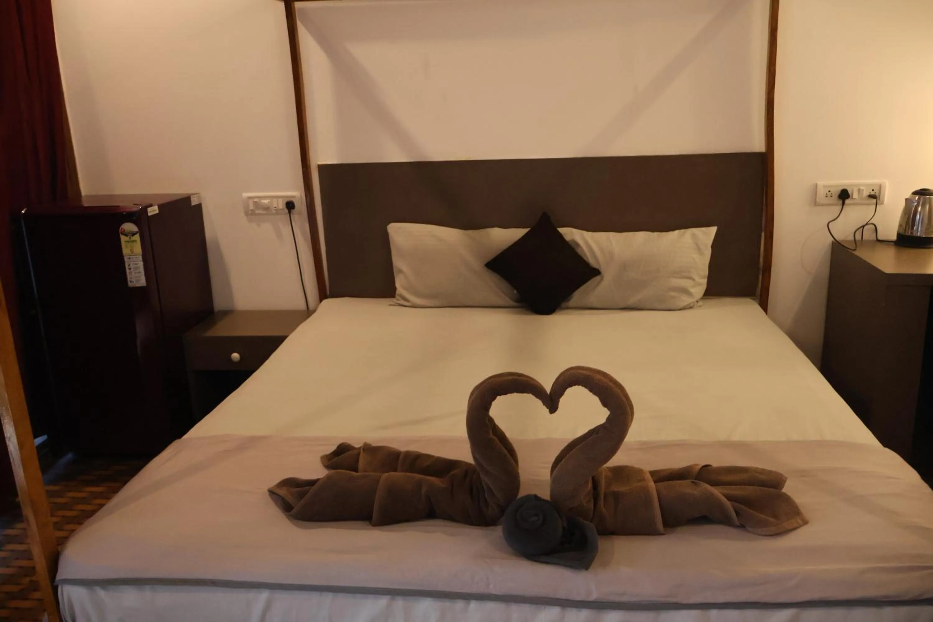 Bedroom, Bed in Patnem Beach Cottages