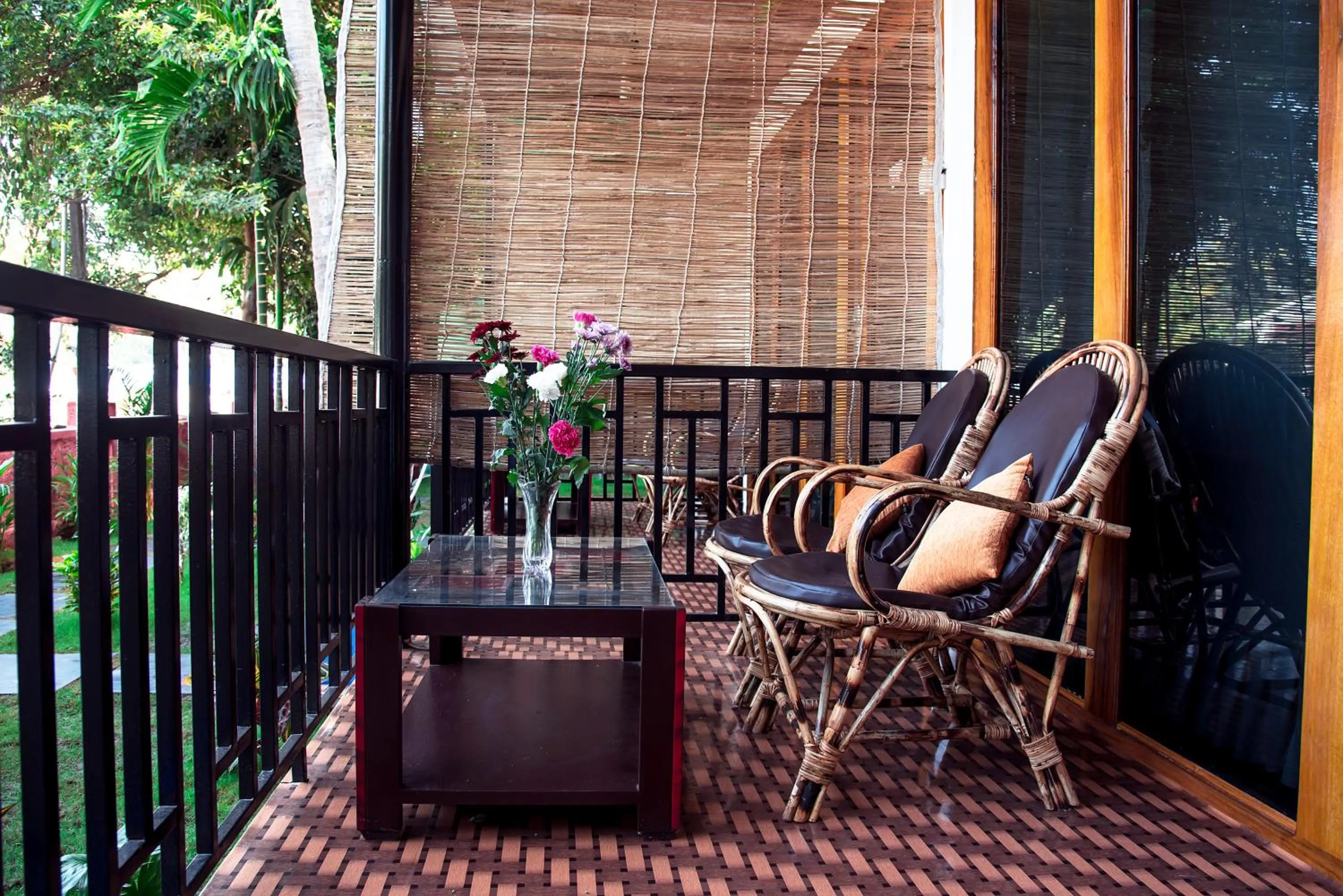 Patio in Patnem Beach Cottages