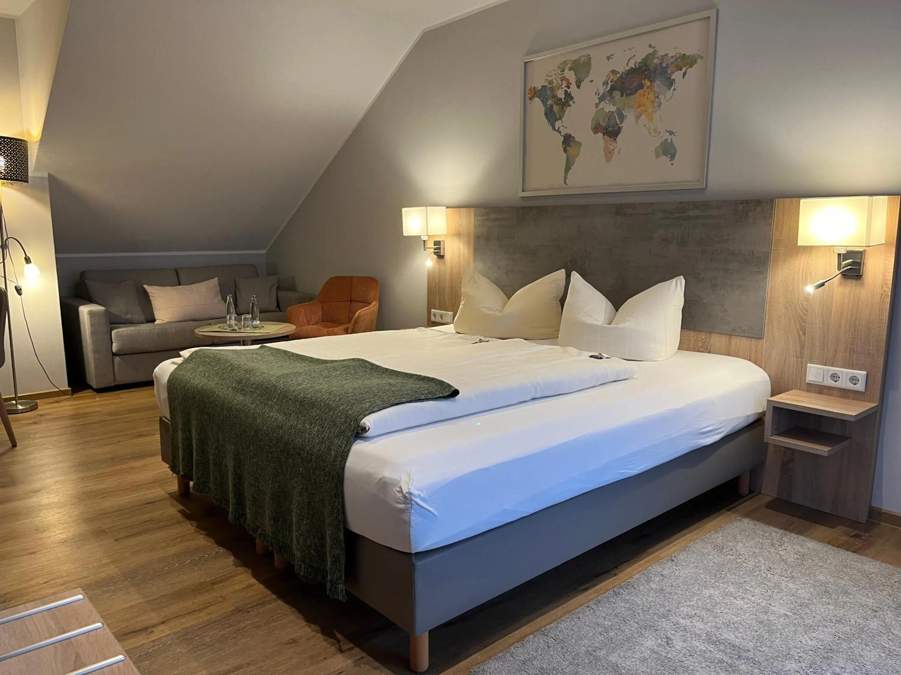 Bed in Hotel Senator