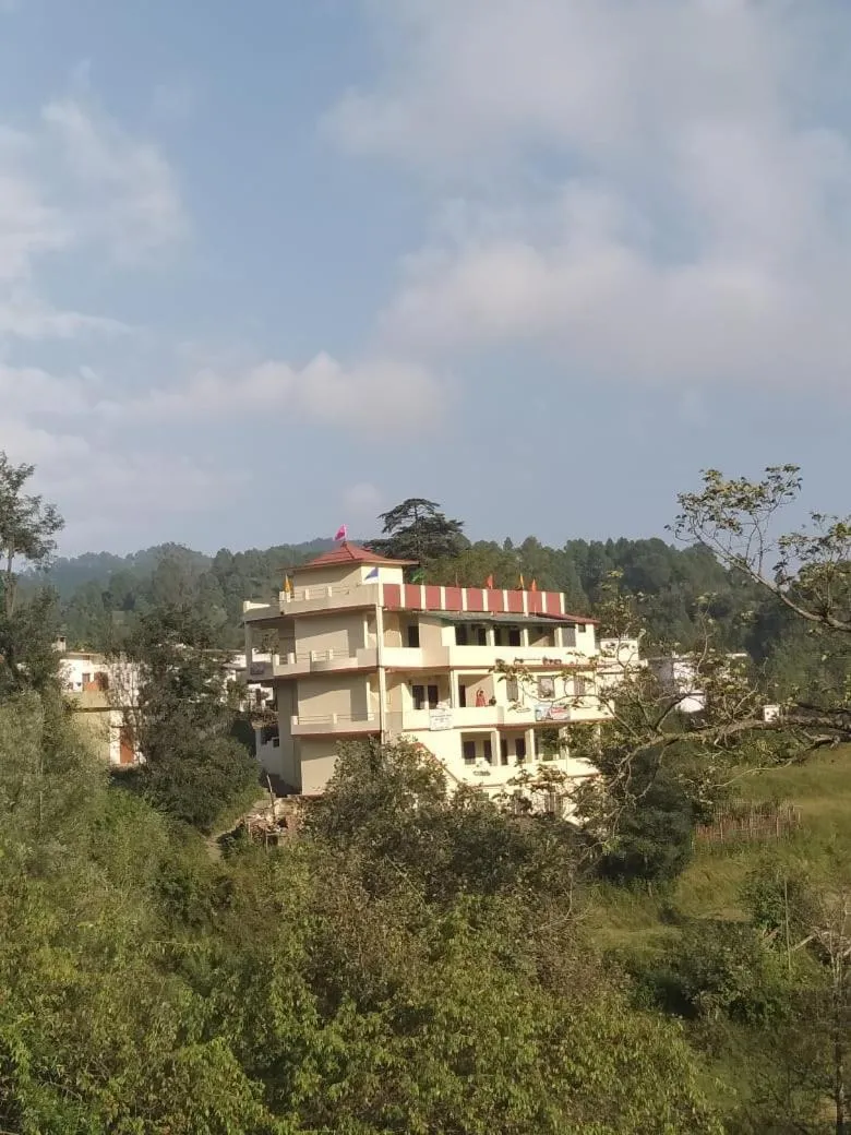 Property building in Sparrow Nest