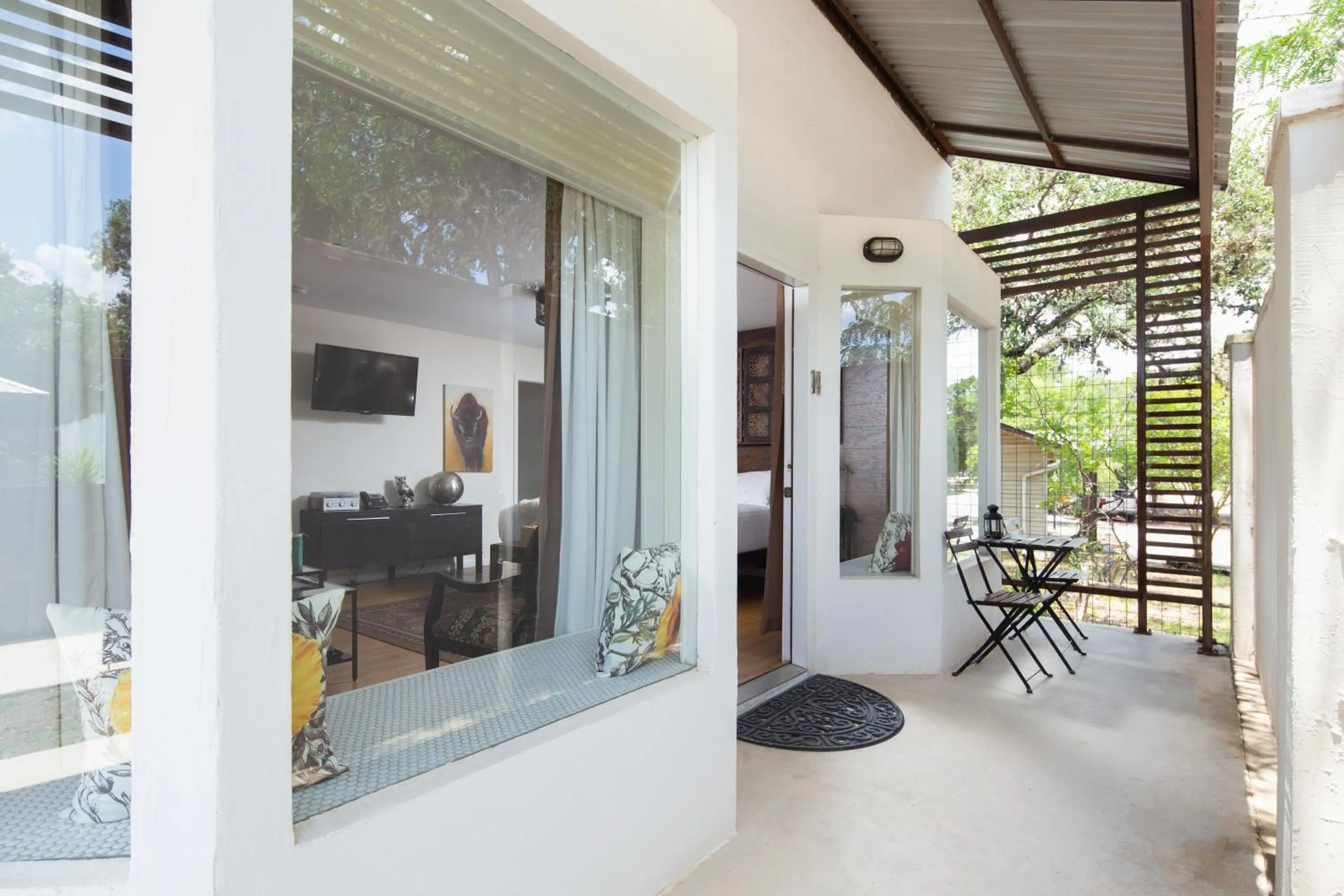 Patio in Hotel Flora and Fauna