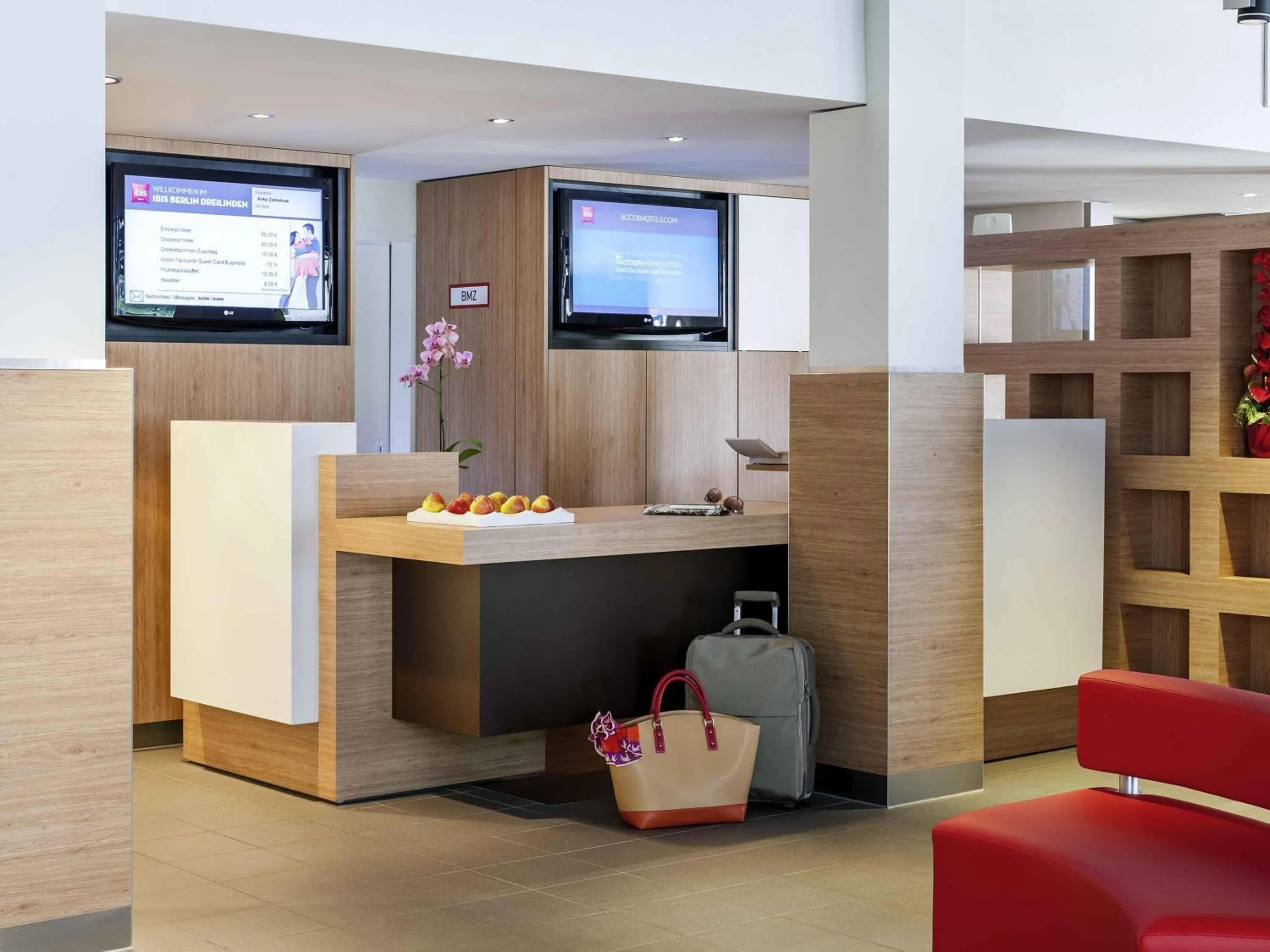 Property building in ibis Berlin Dreilinden