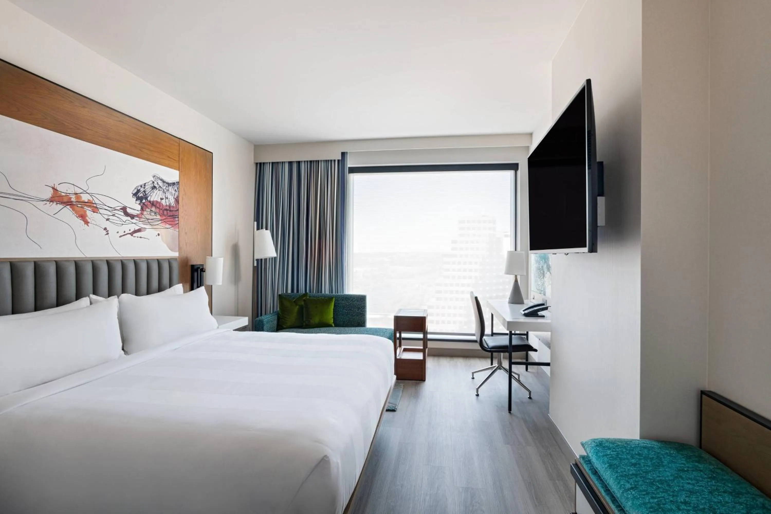 Photo of the whole room, Bed in Austin Marriott Downtown