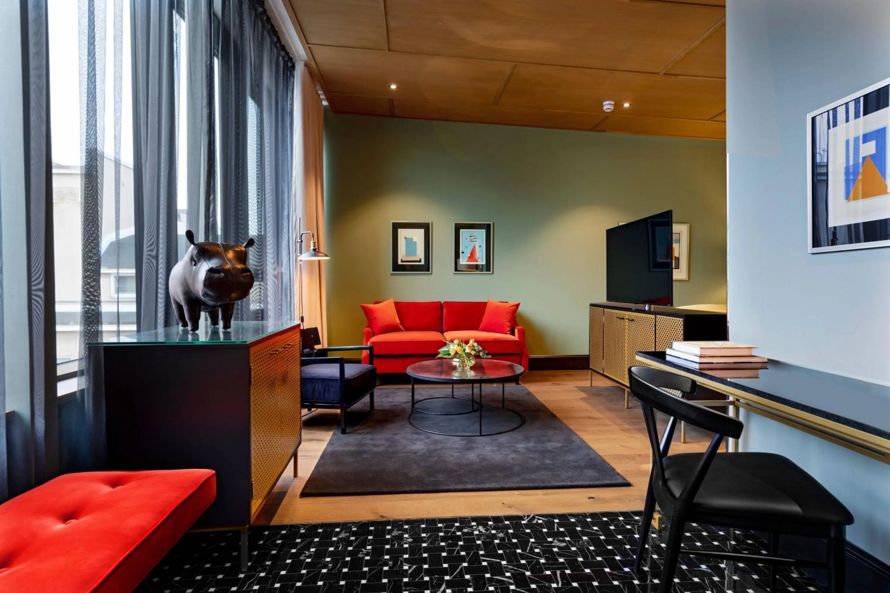 Photo of the whole room in Hotel U14, Autograph Collection