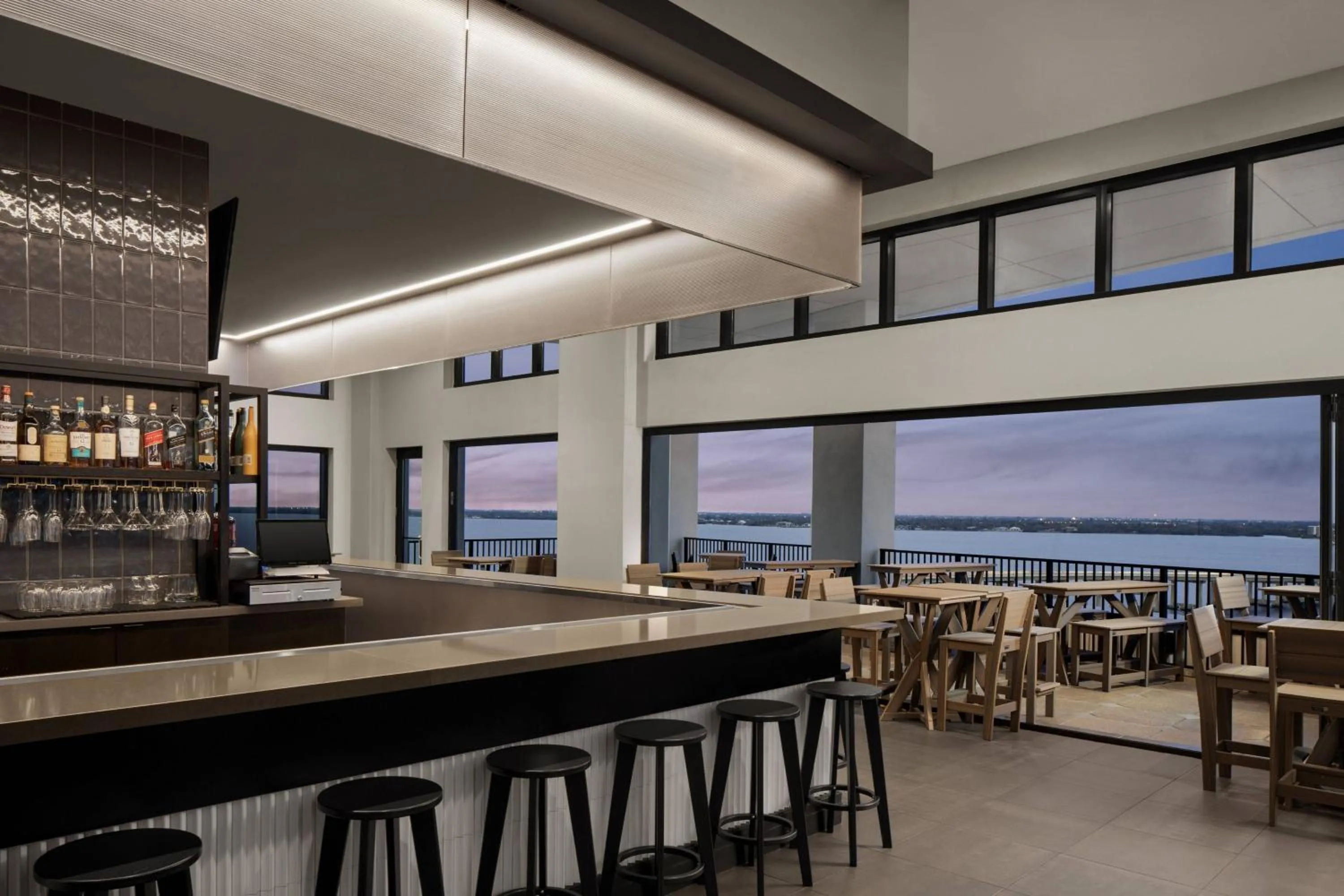 Restaurant/places to eat in Luminary Hotel & Co., Autograph Collection