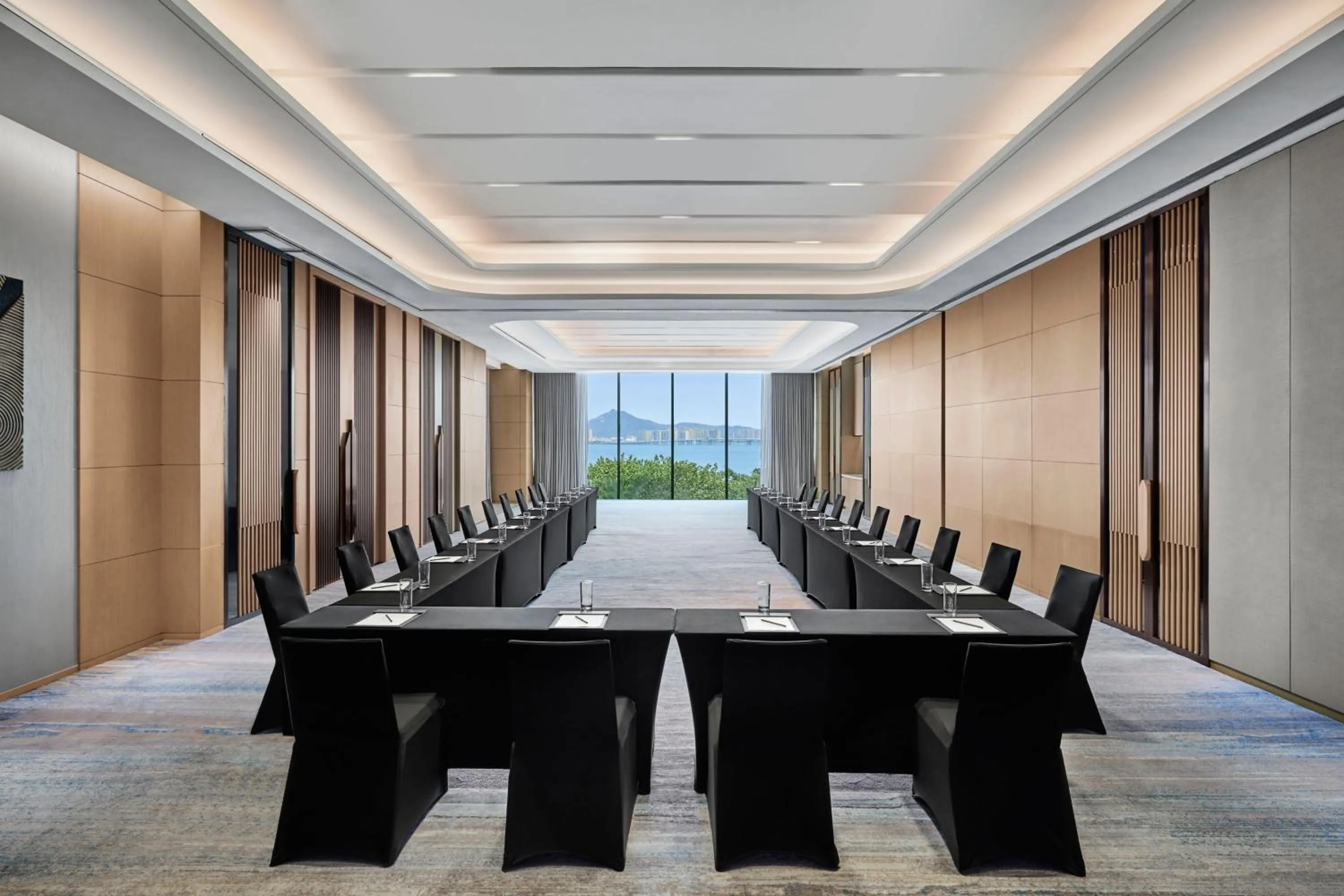 Meeting/conference room in Courtyard by Marriott Xiamen