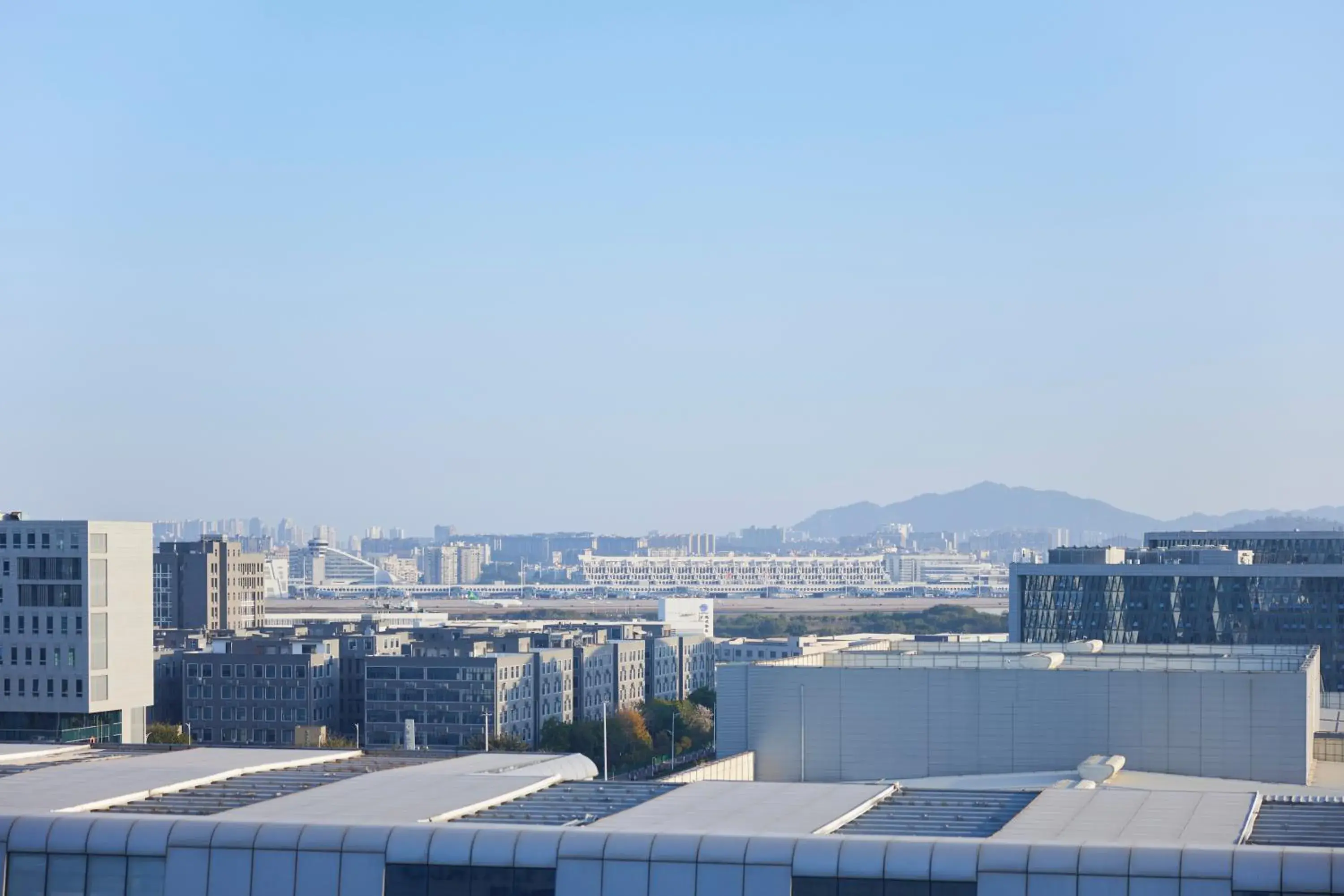 Deluxe Two Double Beds Room with City Views in Courtyard by Marriott Xiamen Deluxe Two Double Beds Room with City Views in Courtyard by Marriott Xiamen