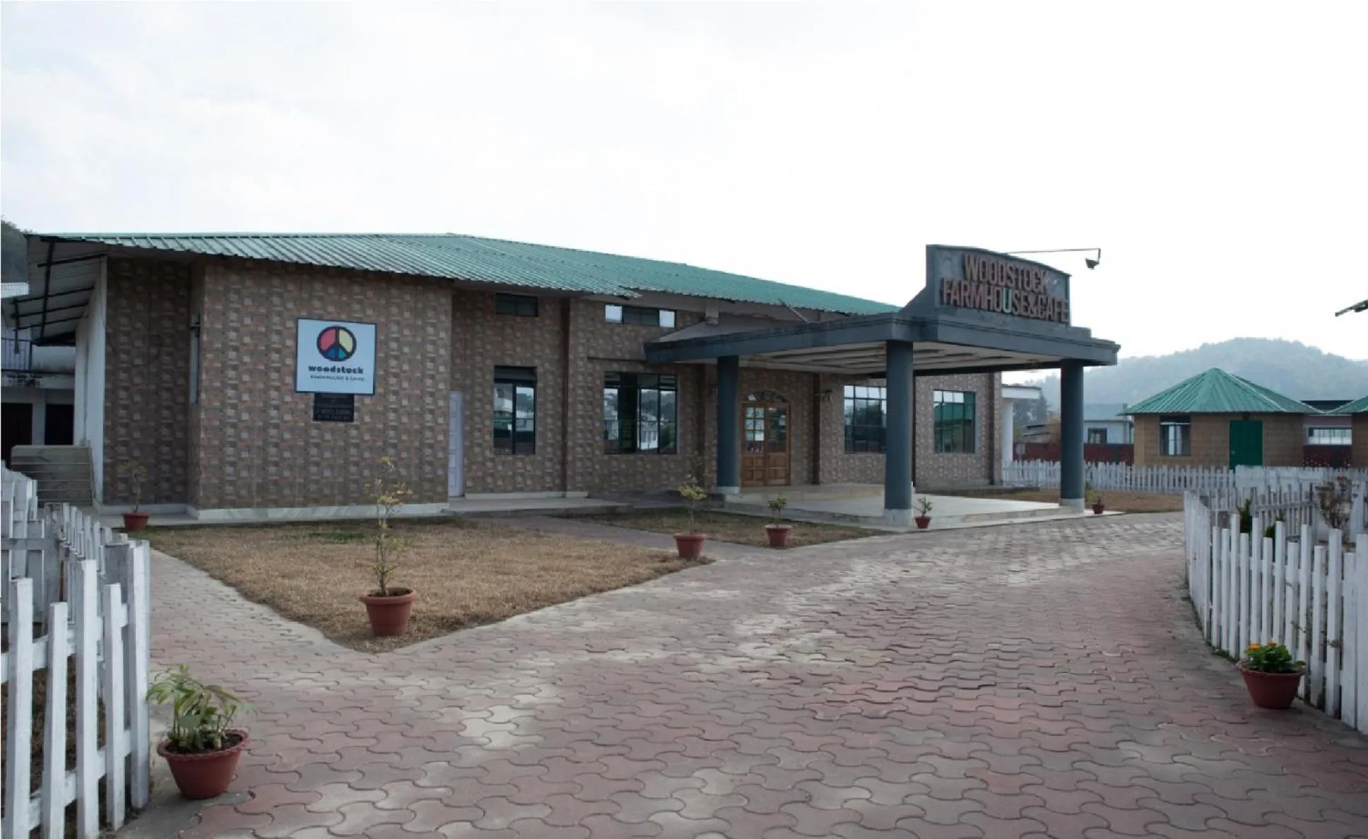 Facade/entrance in Woodstock Resort